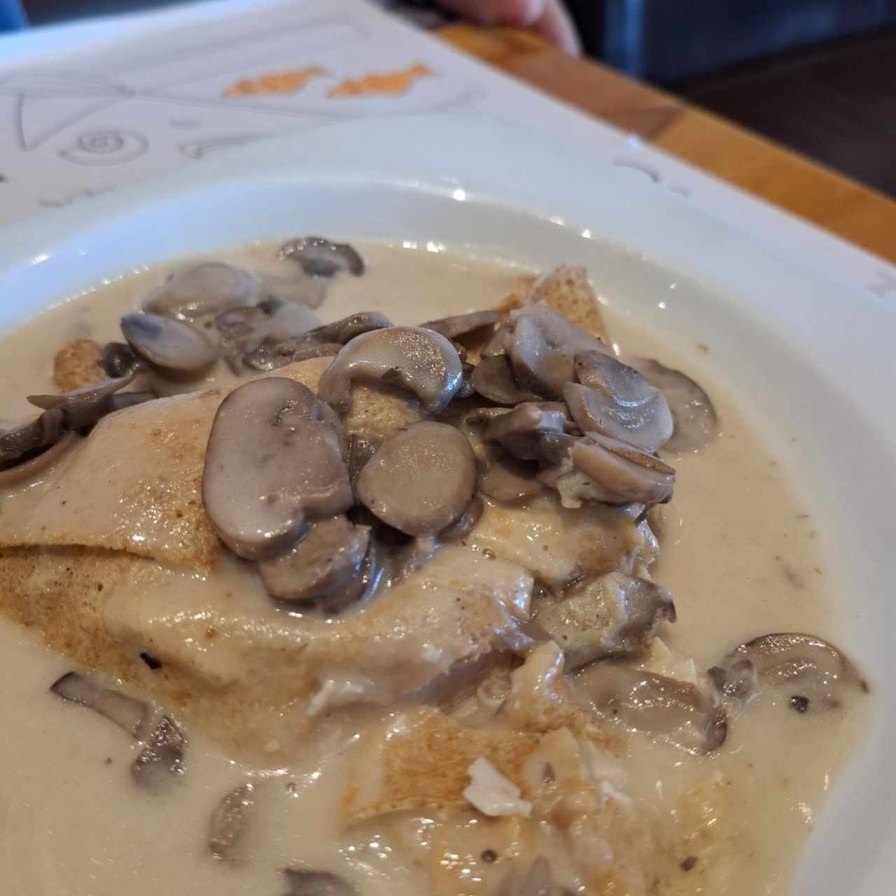 Pollo , Queso y Champiñones