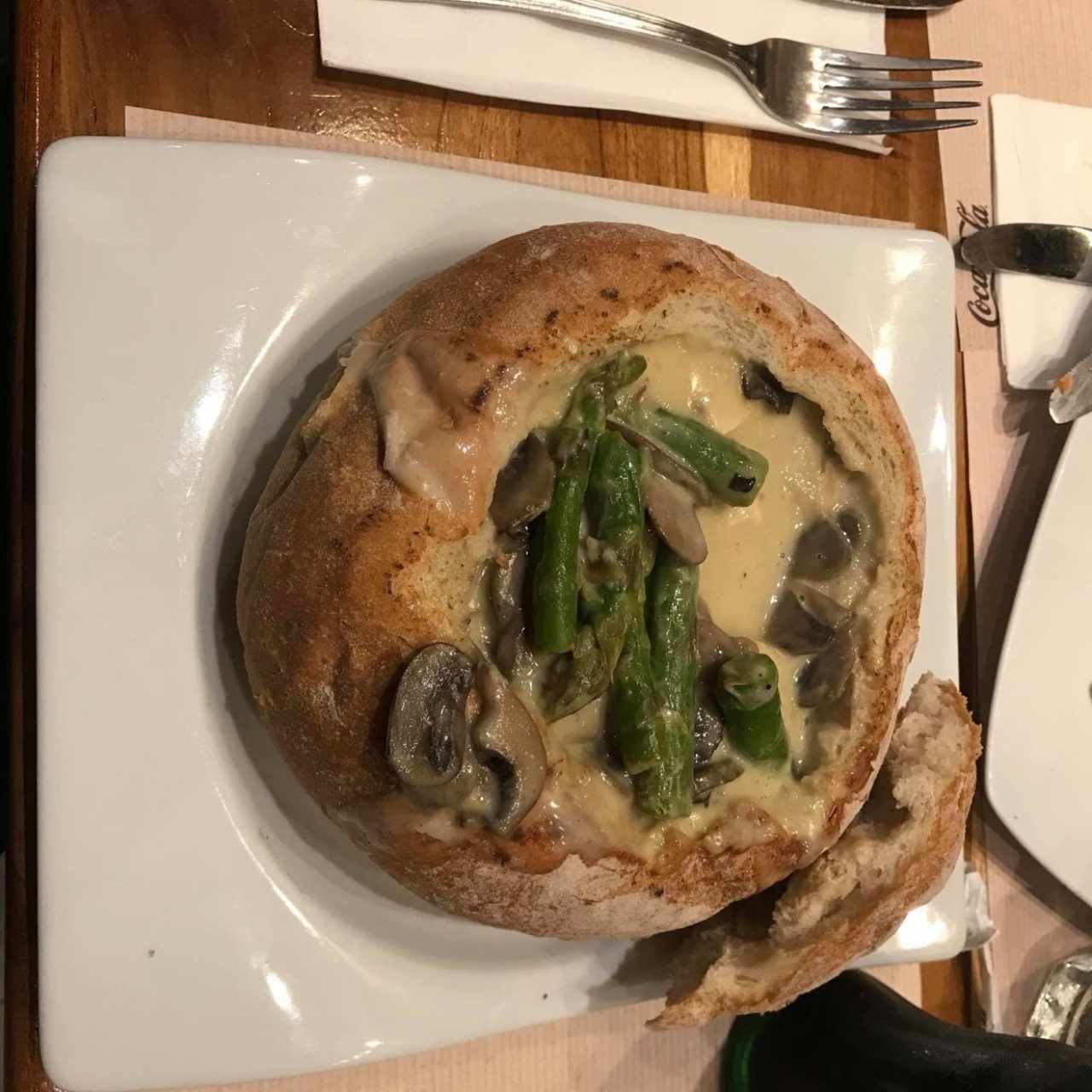 Esparragos en salsa de champiñones 