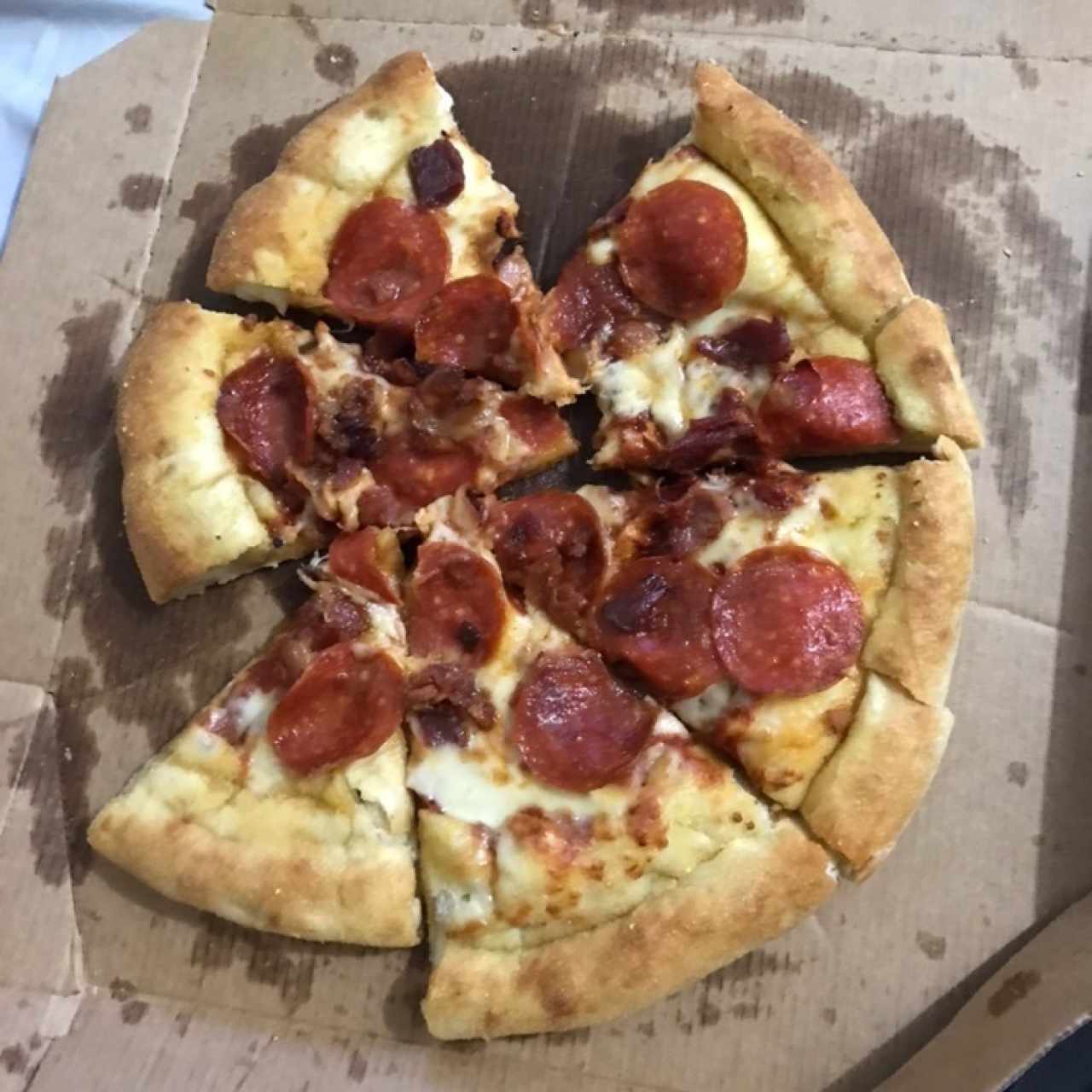 Pizzas Tardicionales - Pepperoni Especial