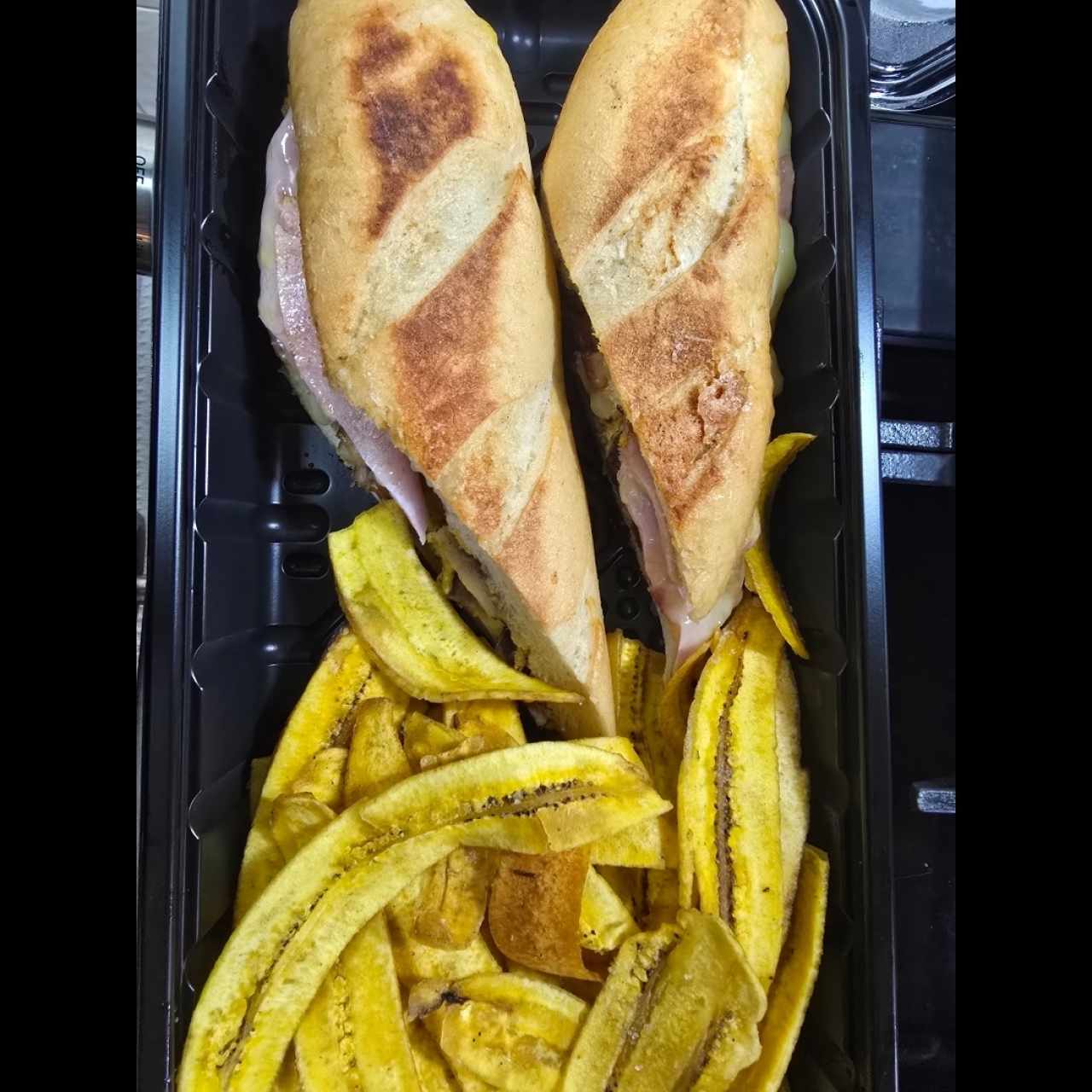 Menú - Sandwich Cubano