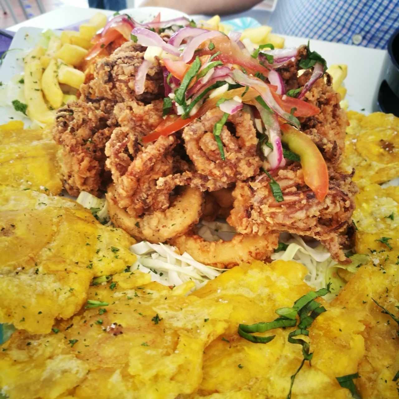 bandeja de mariacos