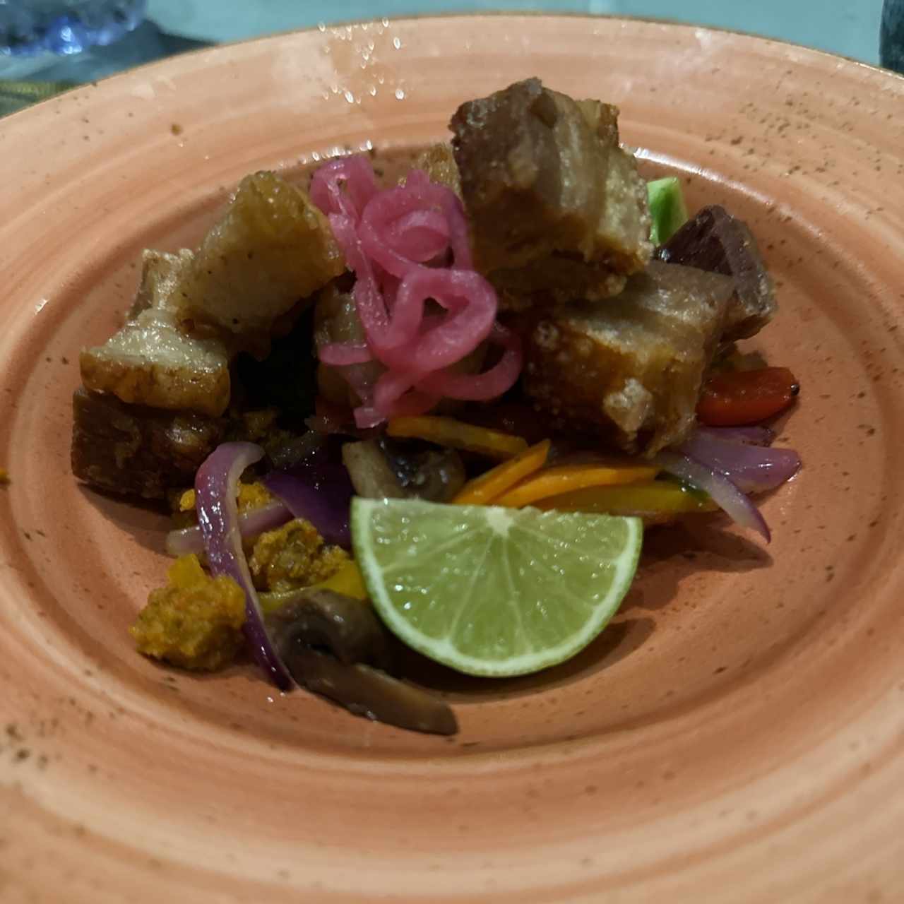 Platos Principales - Chicharrón Acevichado