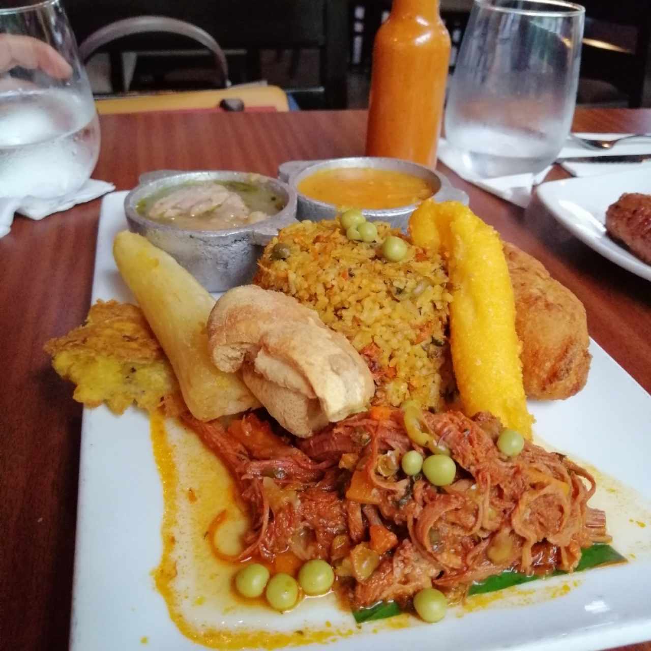 Fiesta Panameña
