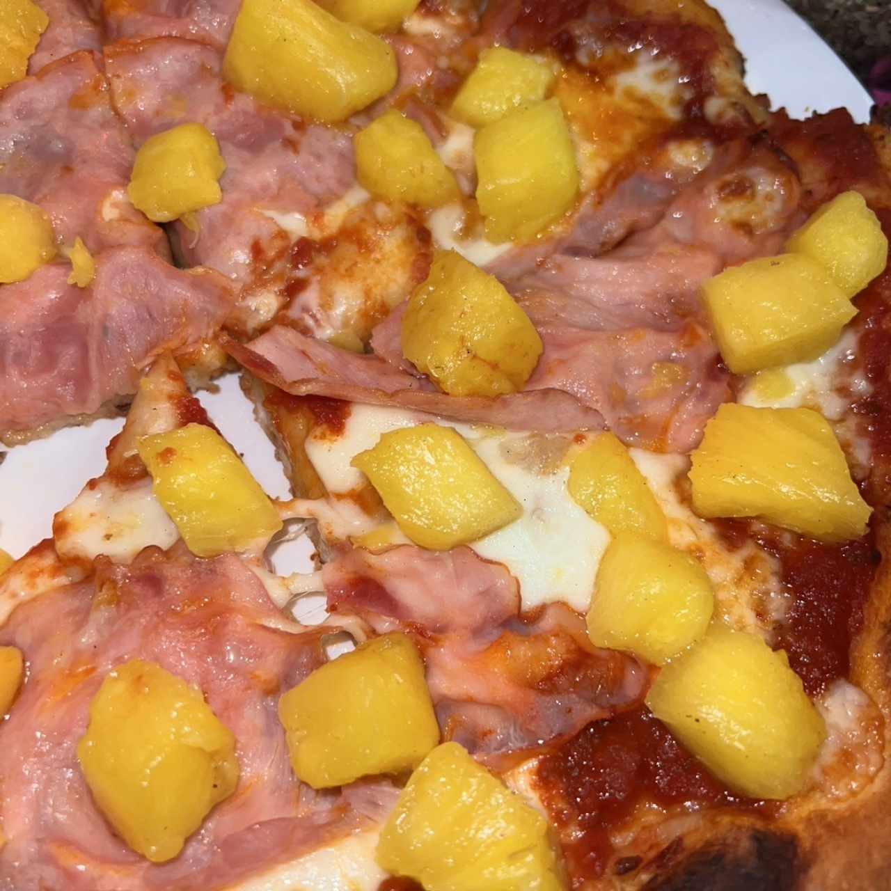 Pizzas Clásicas - Hawaiana