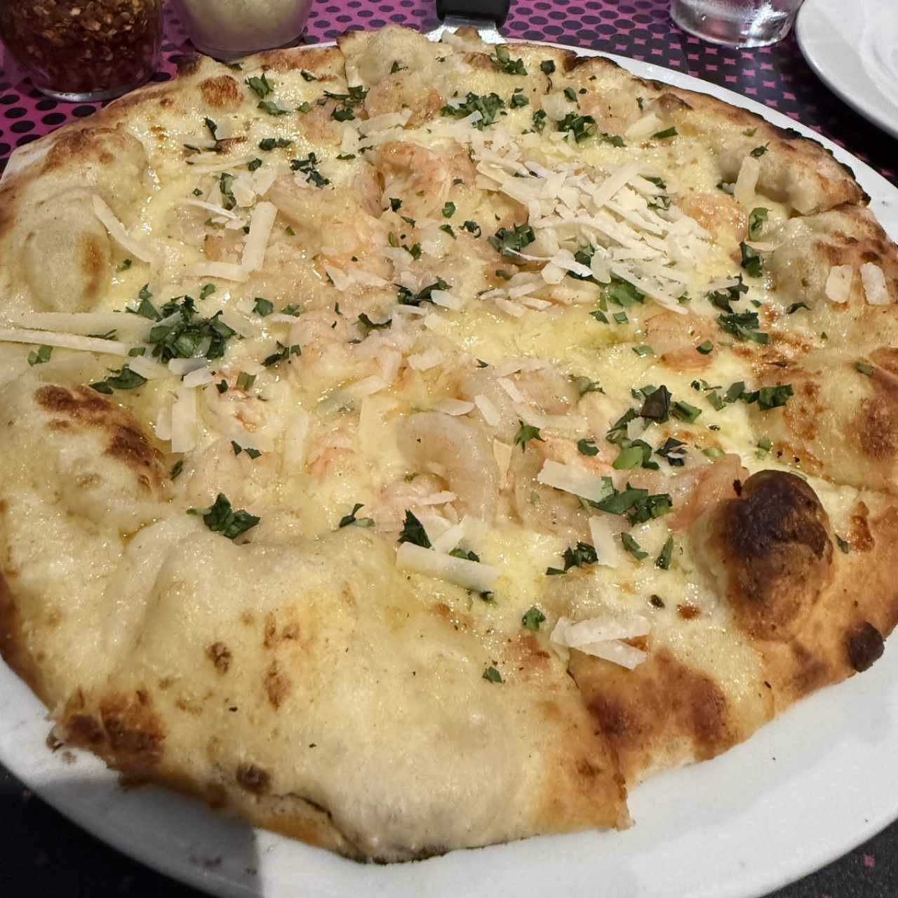 Pizza de Camarones a la Parmesana