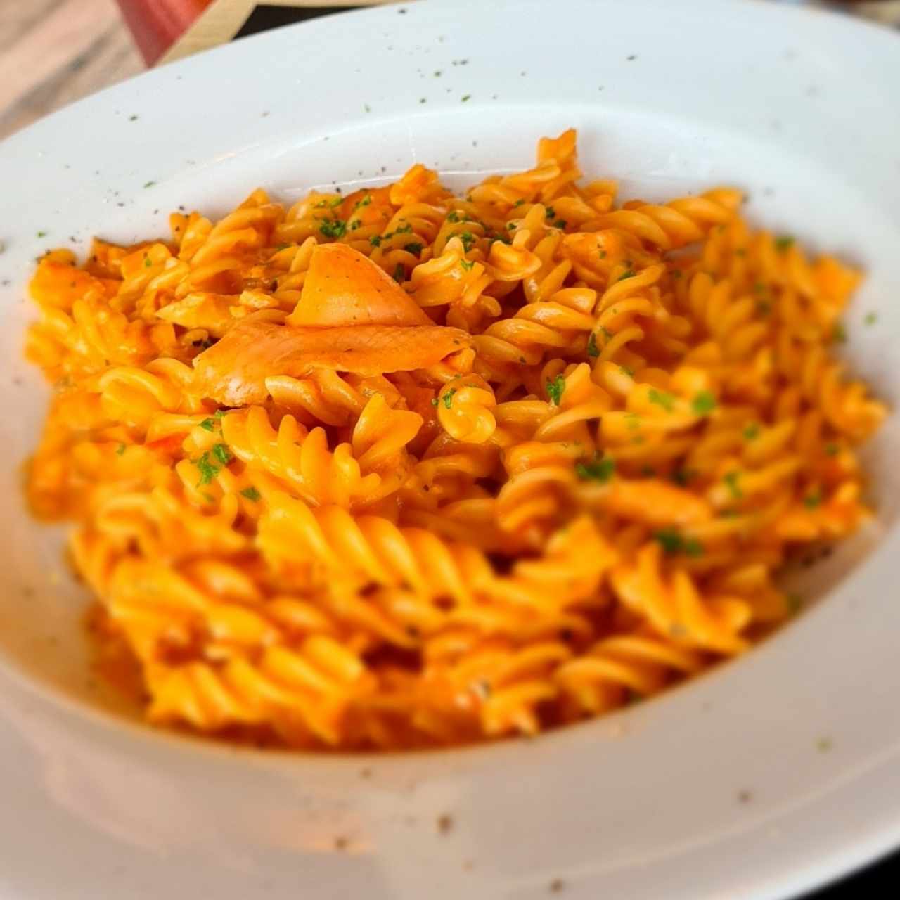 Pasta - Fusilli Al Salmone