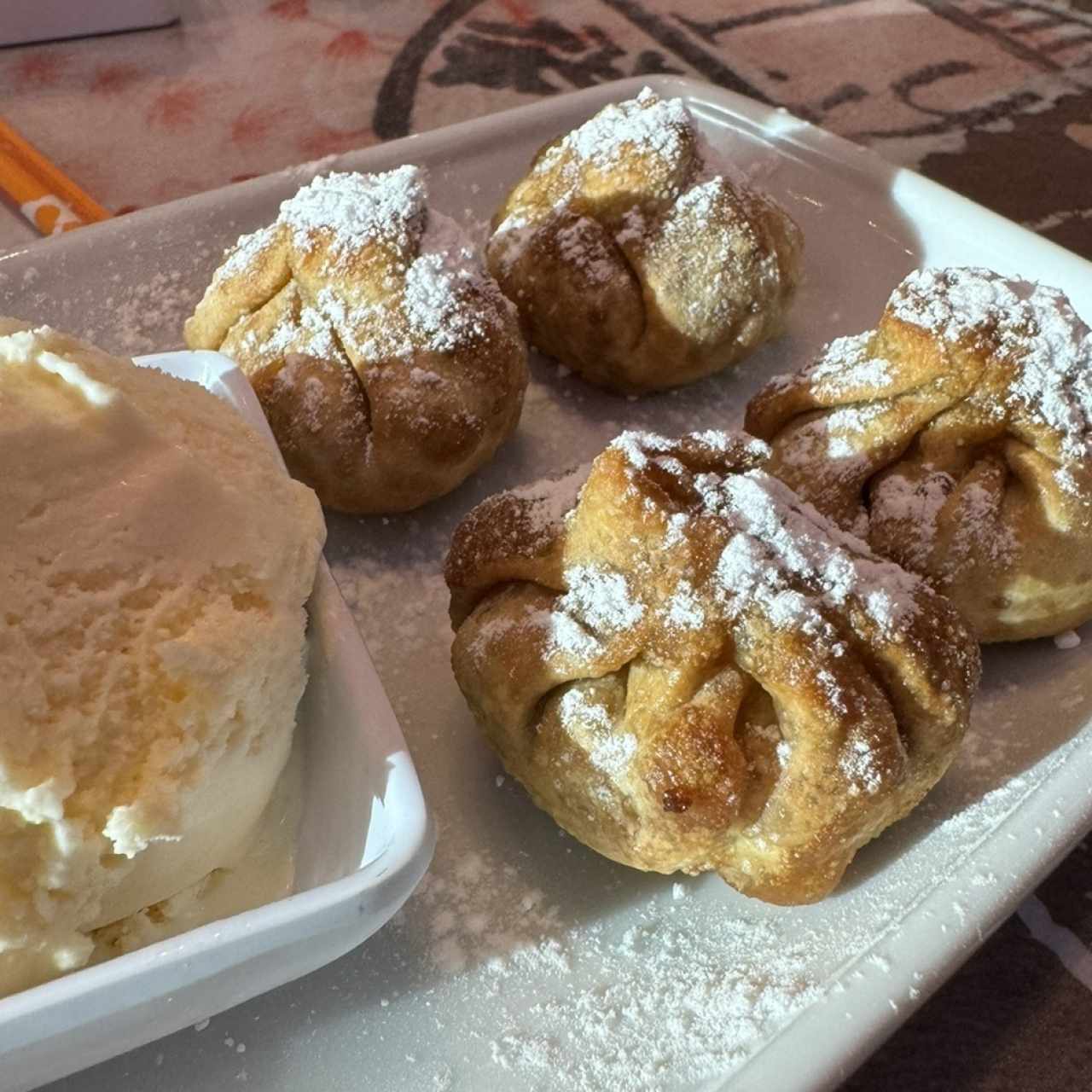 Wanton de dulce de leche 