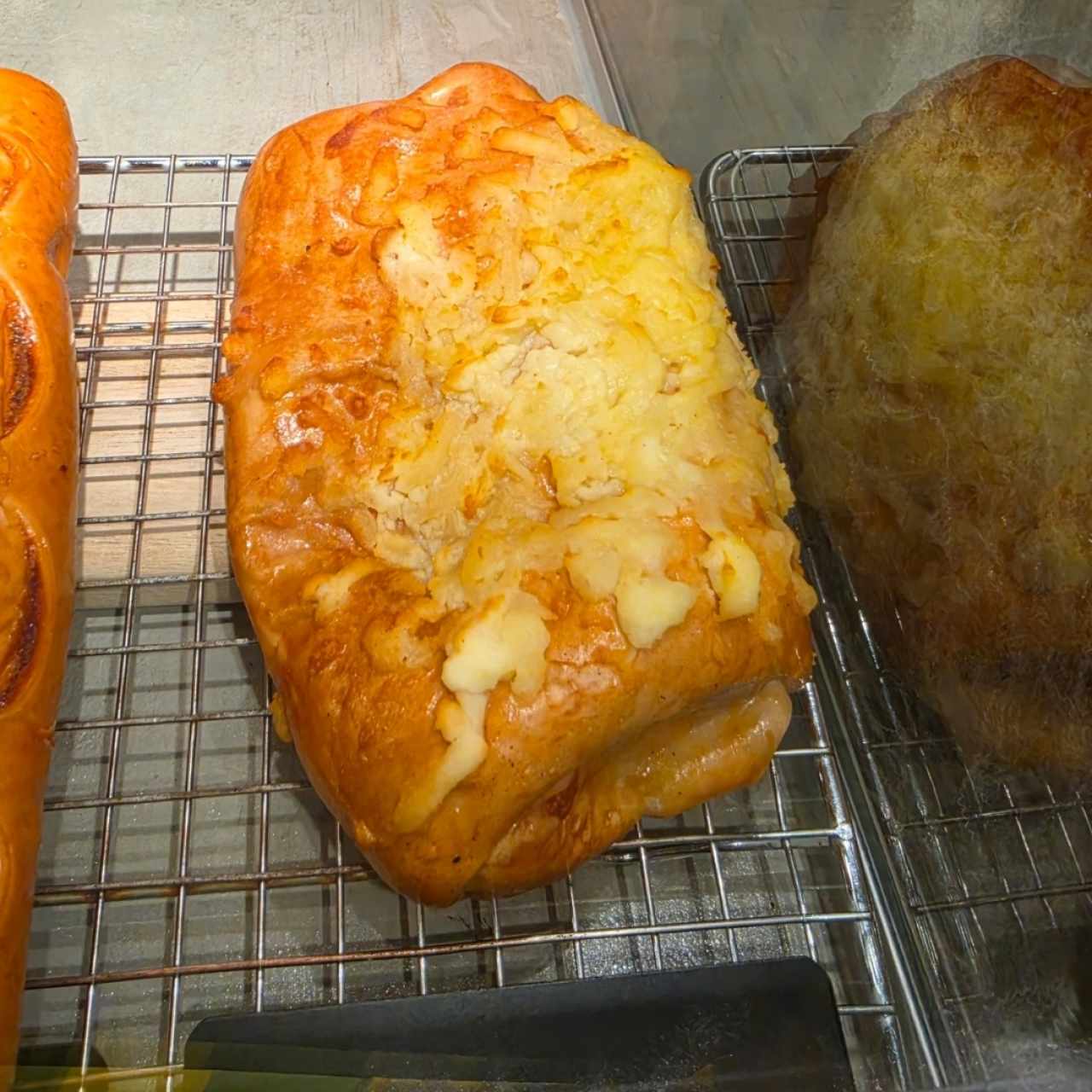Pan de Queso con Tocineta