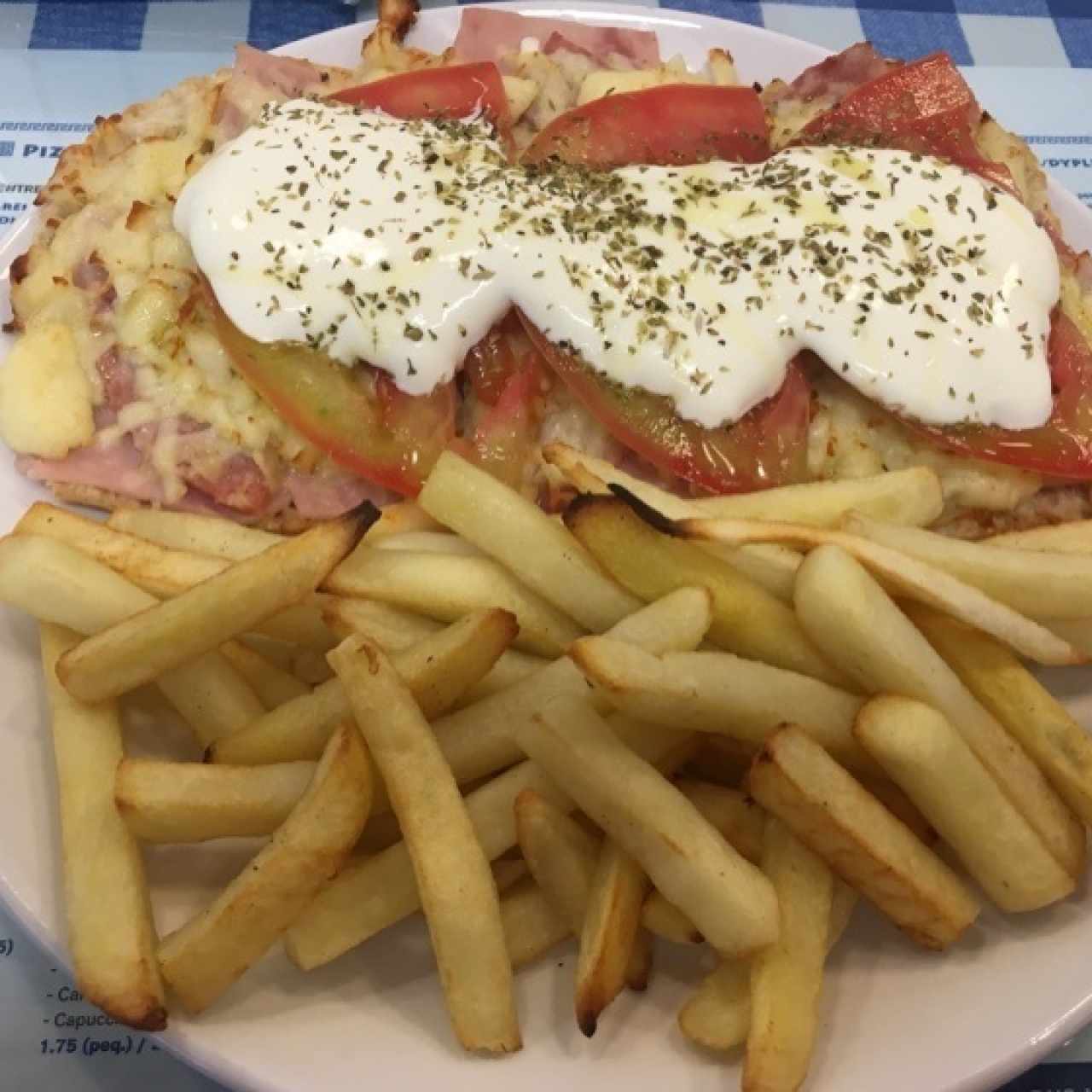 Pita pantufla de salami y jamón