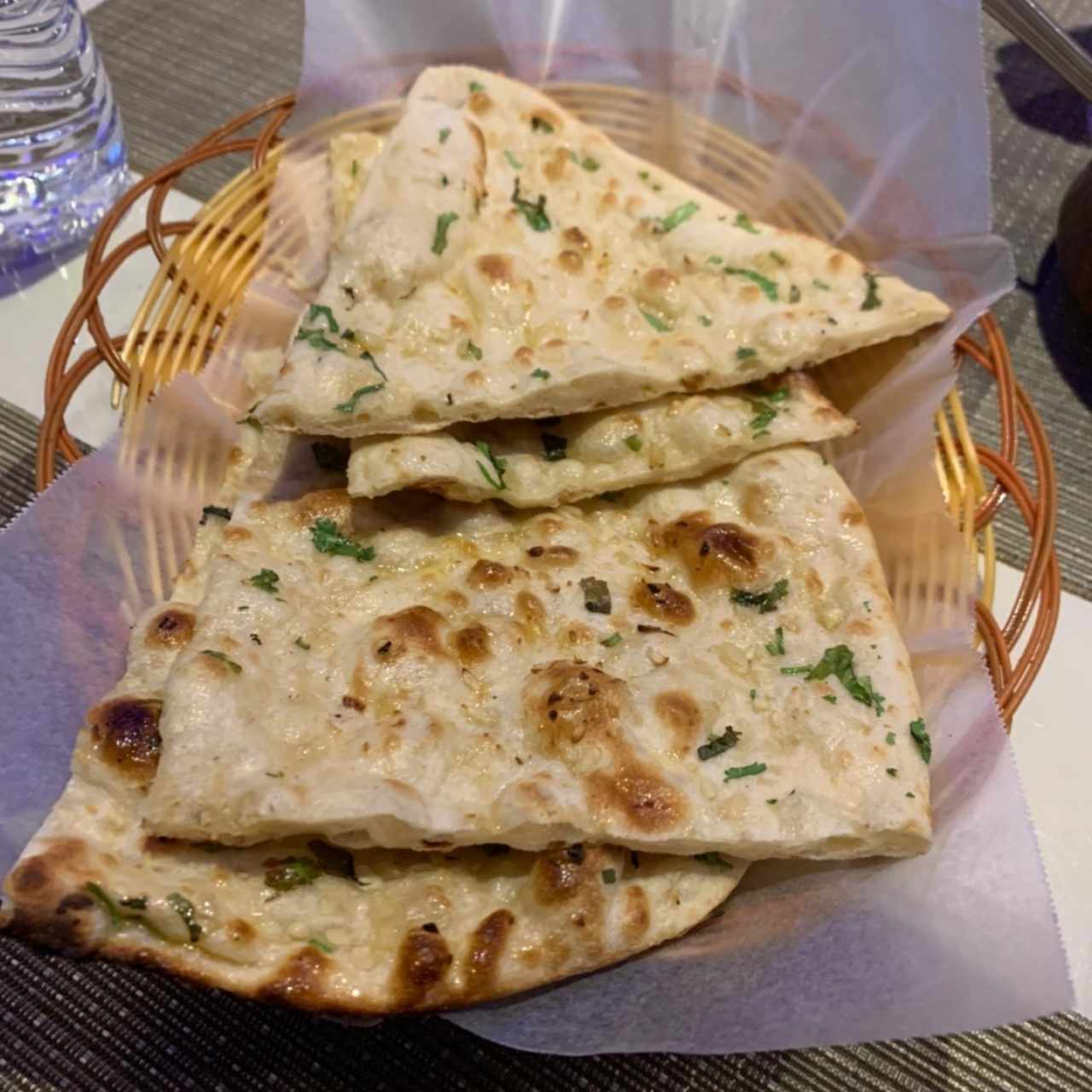 INDIAN BREADS - GARLIC NAAN