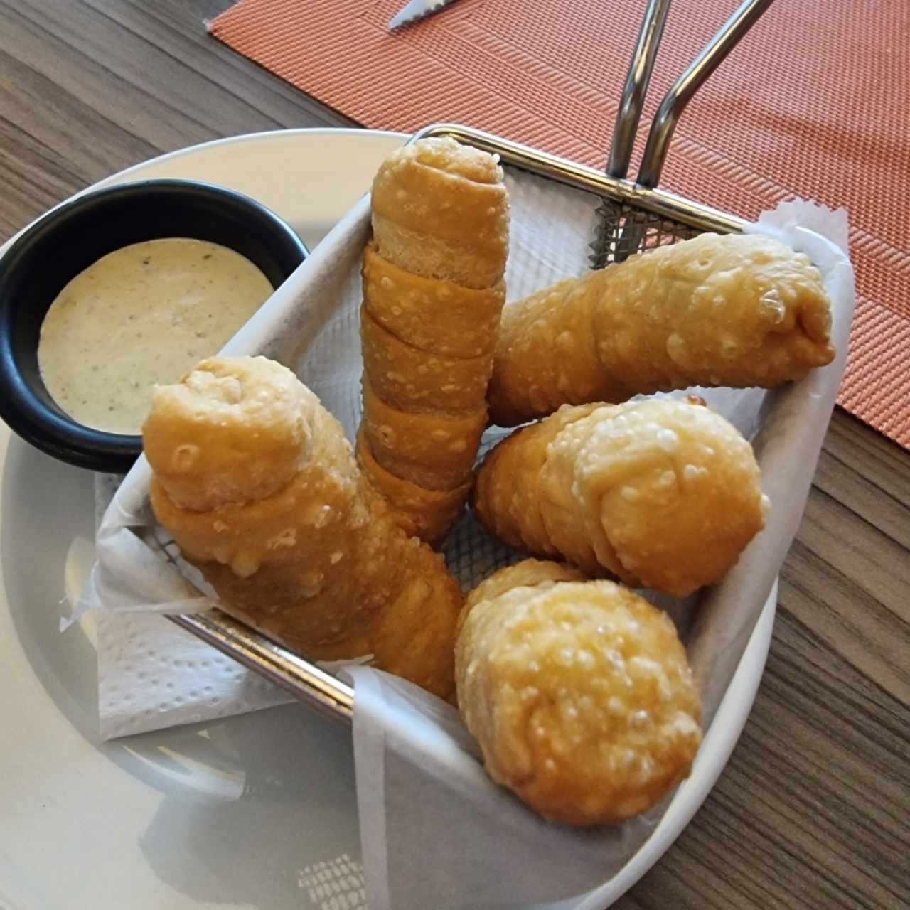 tequeños