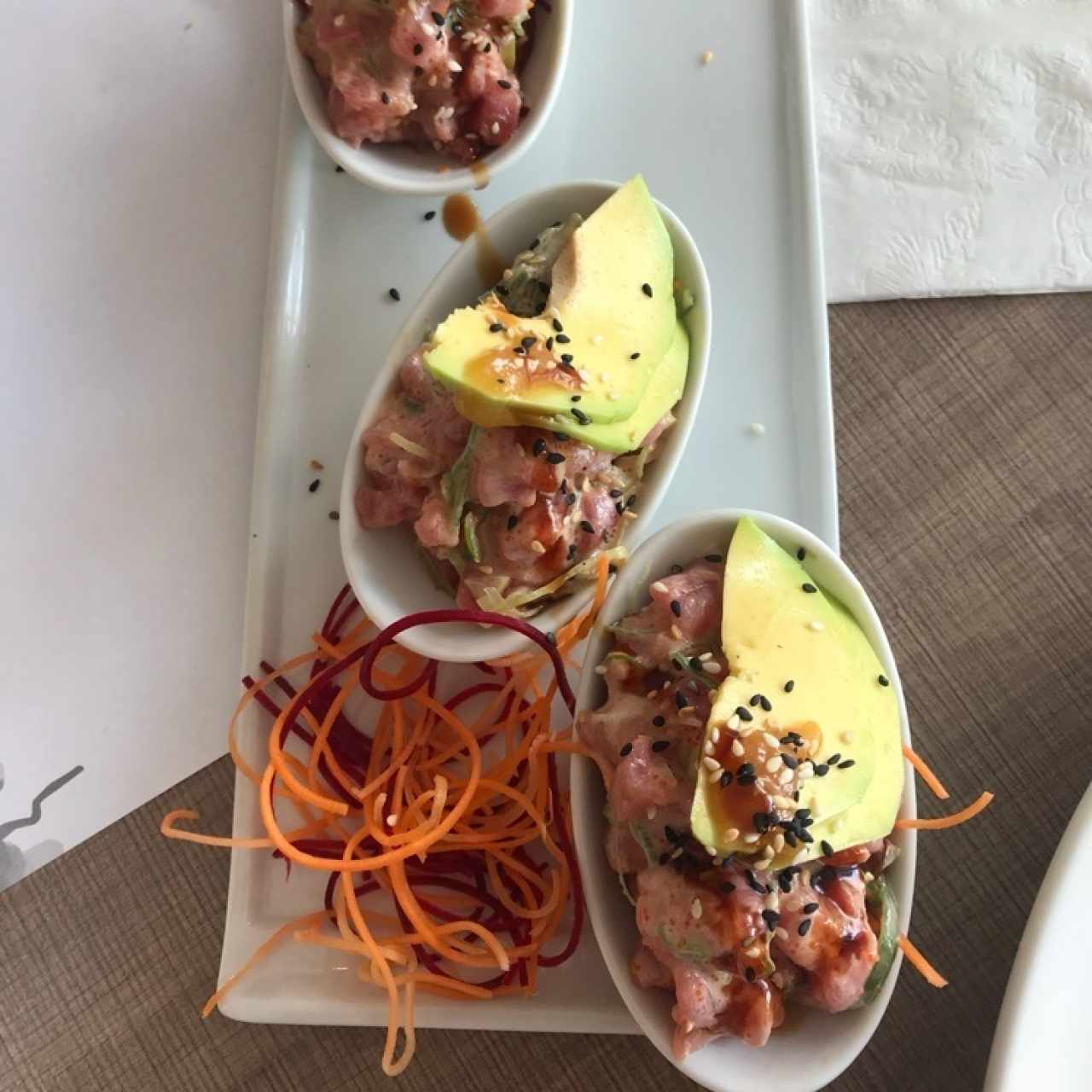 ENTRADAS - Tartare de atún
