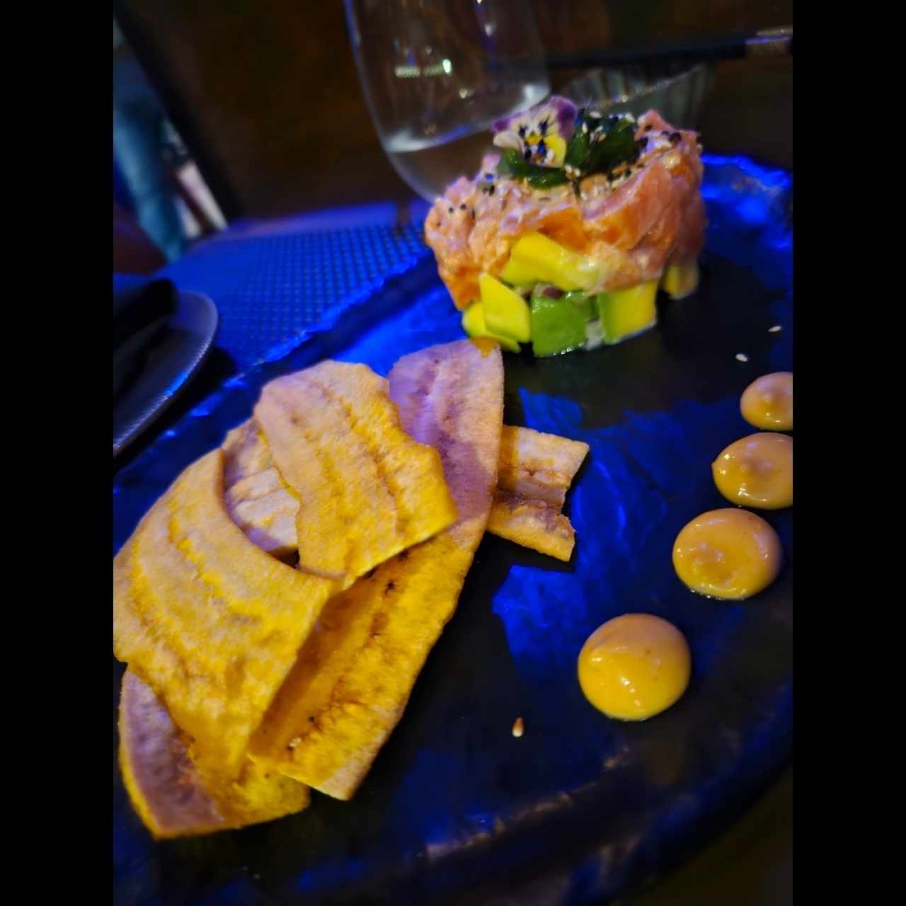 Entradas - Tartar de Salmón
