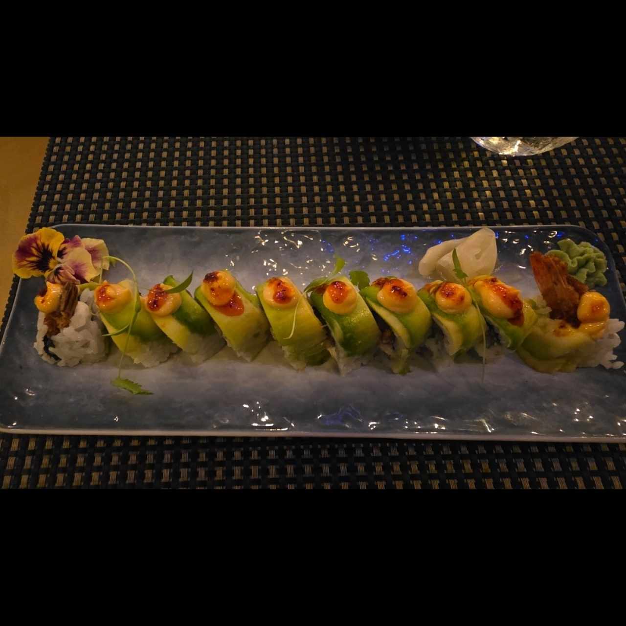 Dragon roll