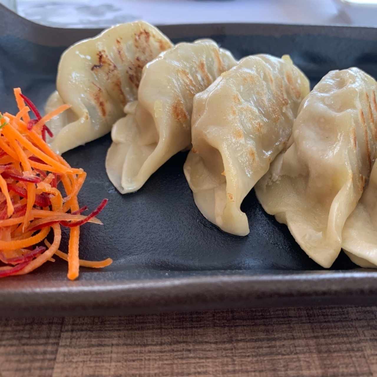 Entradas/Carpaccio - Gyoza (5 unidades)