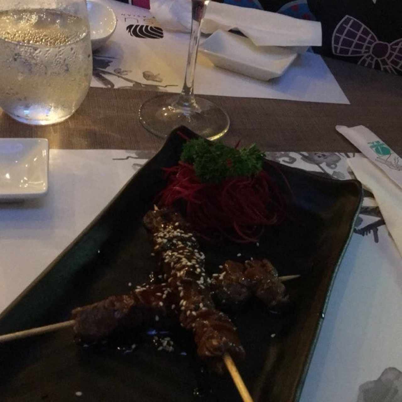 entrada pinchos de lomito 