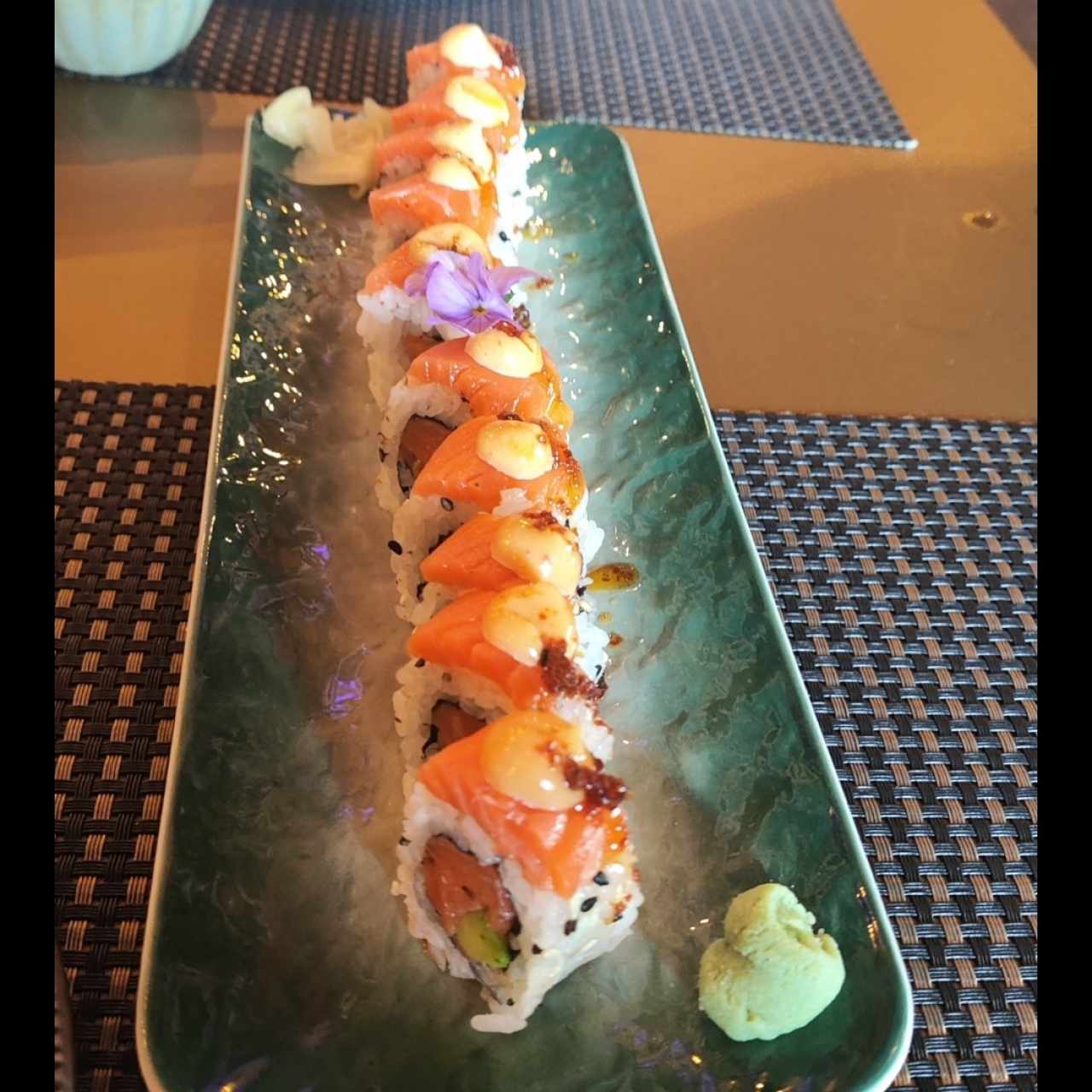 Temaki - Spicy Salmón
