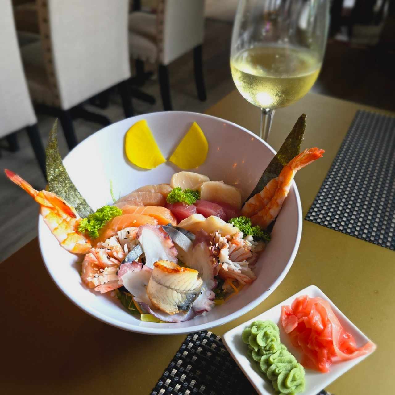 Ãto Chirashizushi