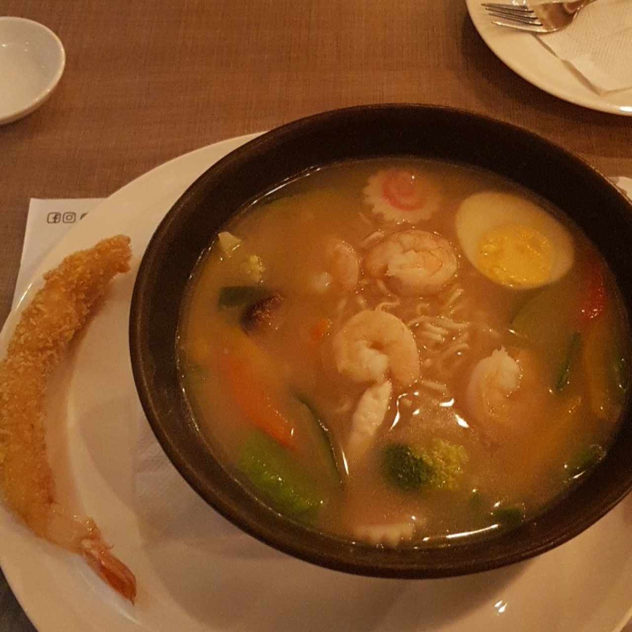 sopa ramen tempura