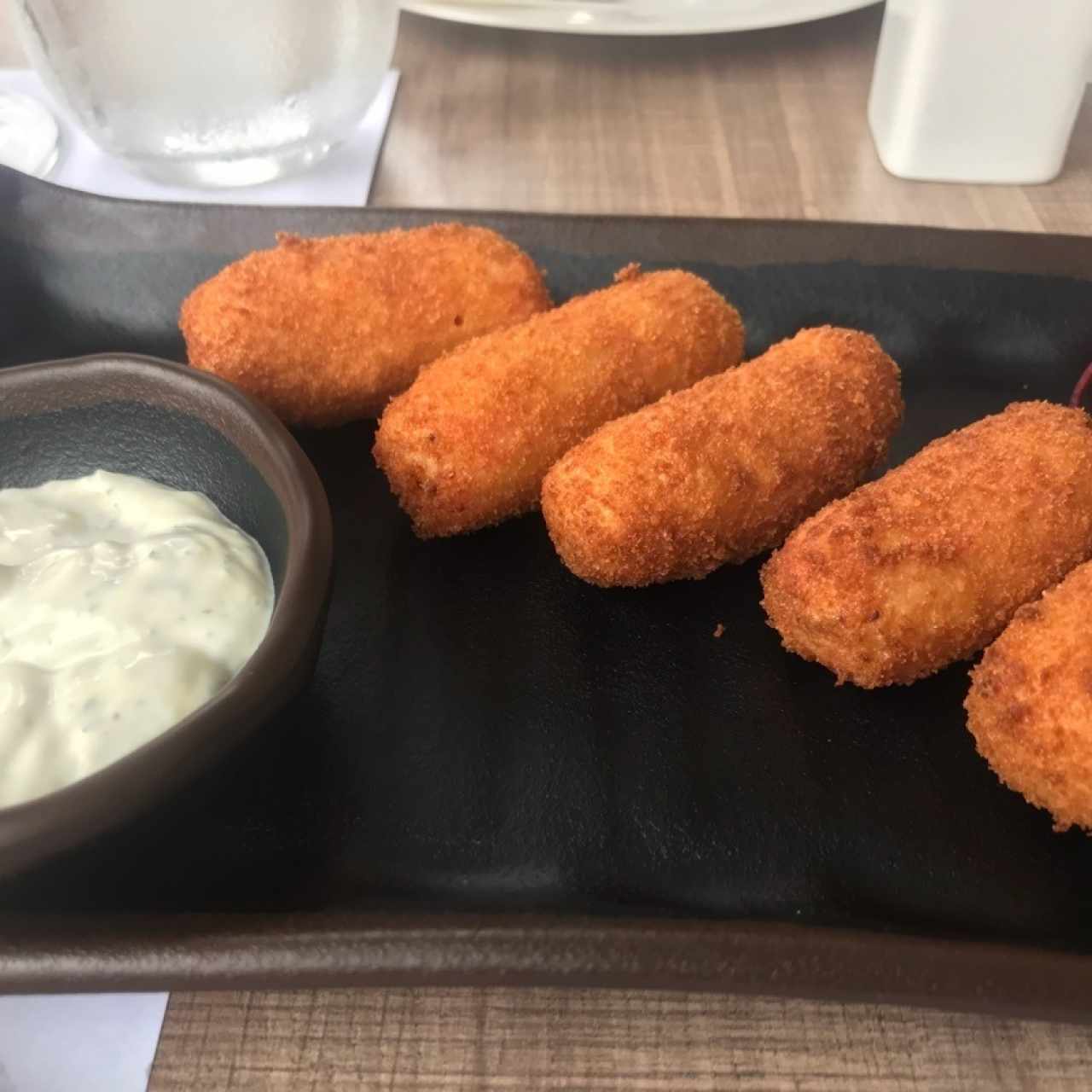 IKANI KORROKKE (Croquetas de Cangrejo 🦀, Salsa Tártara y Teriyaki) 