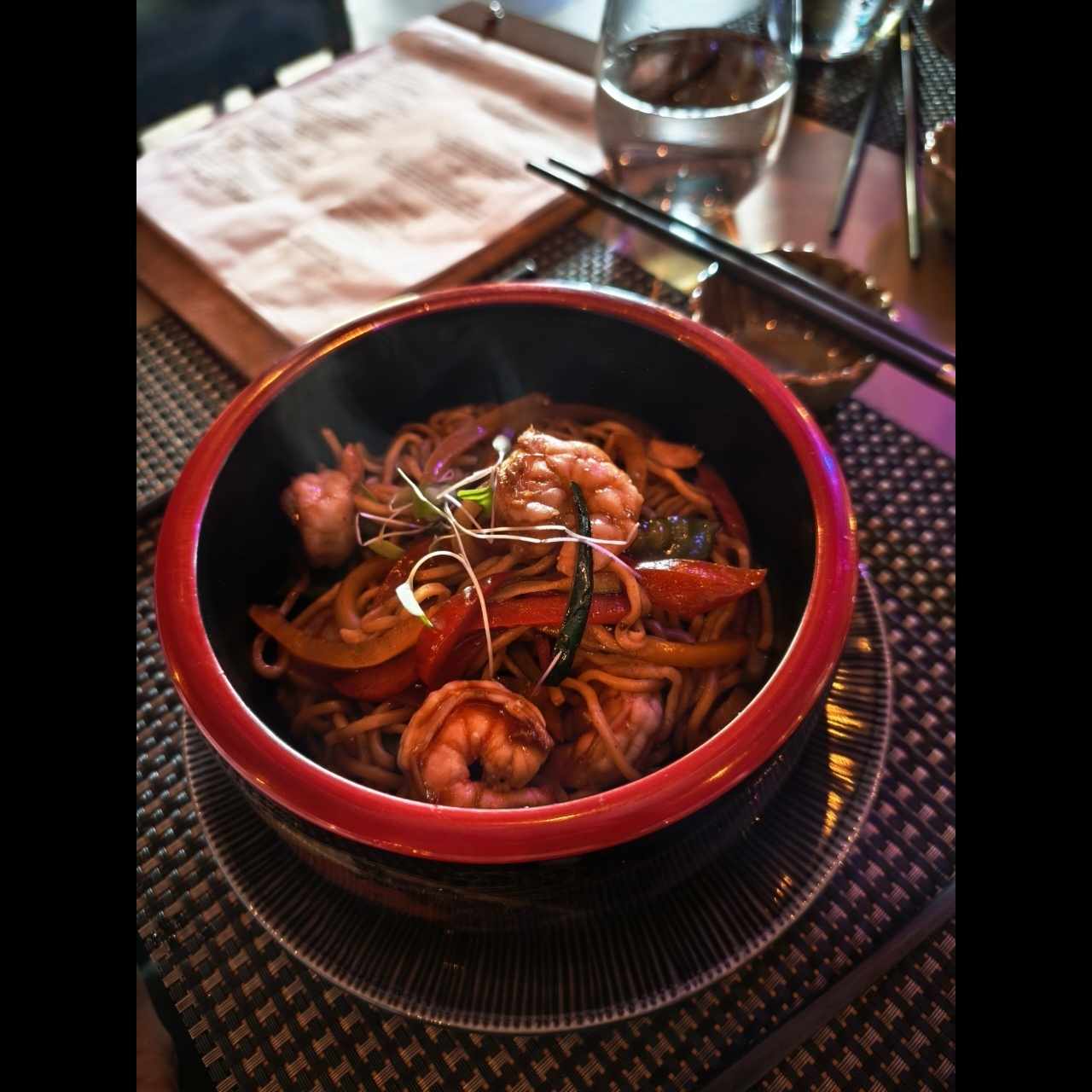 Yakisoba de camarón