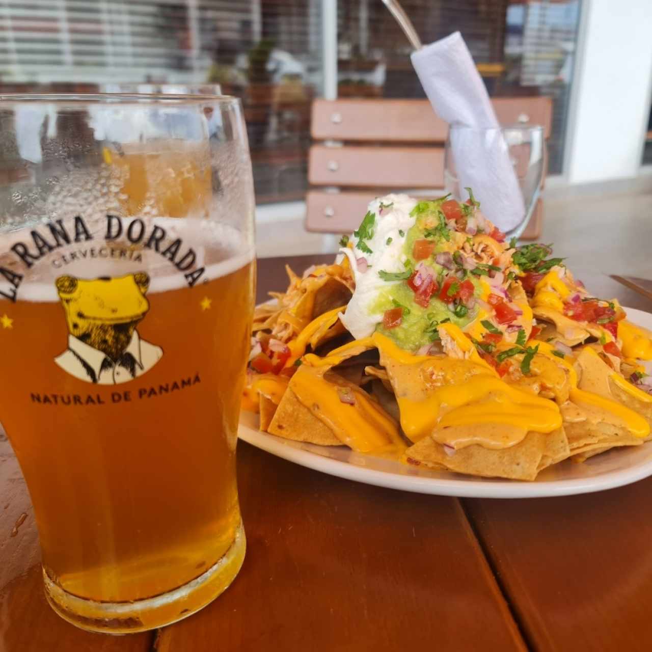 cerveza Gran Cru+Nachos de pollo