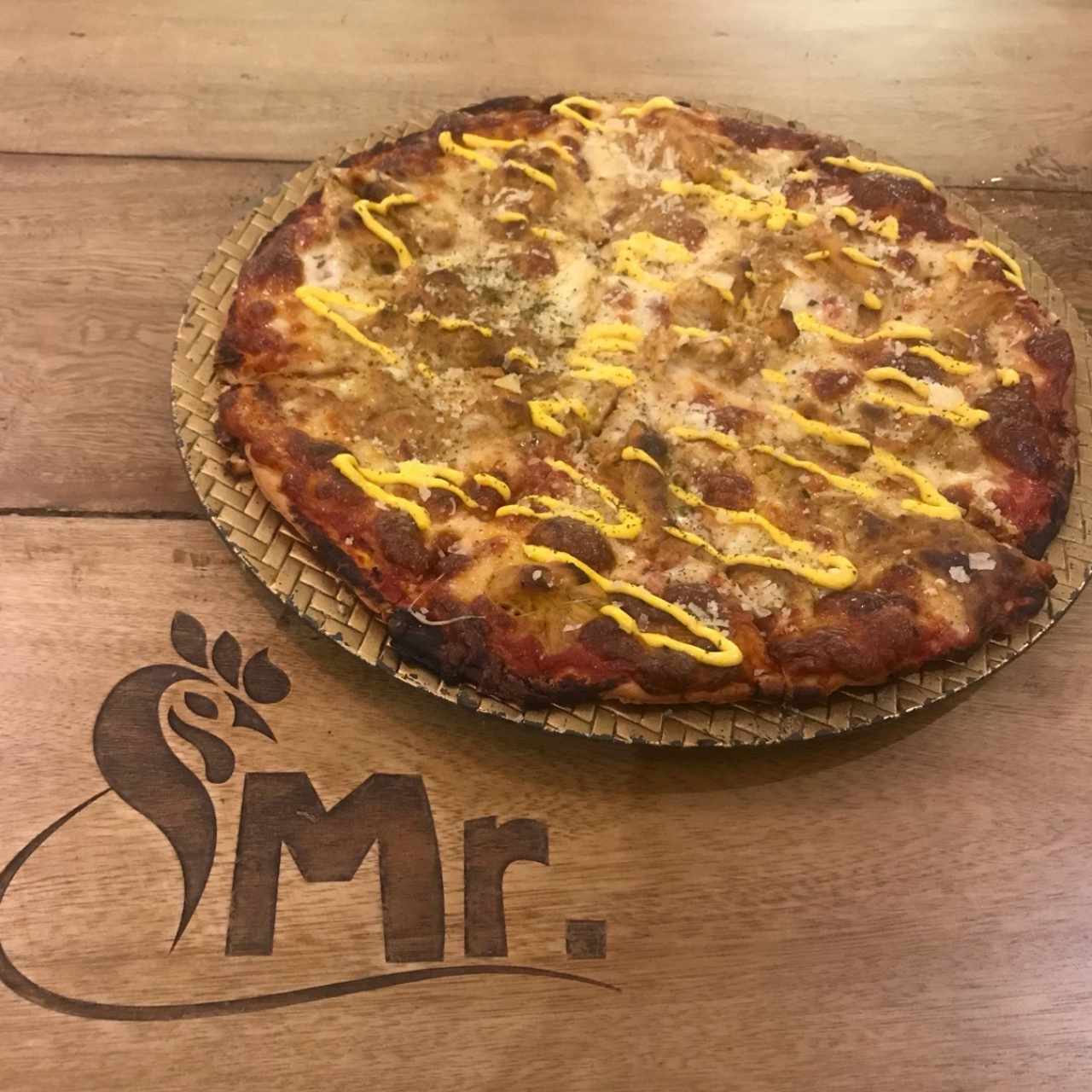 Pizza con Aji de Gallina