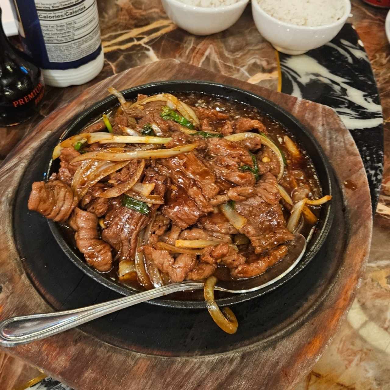 Carne o calamares a la plancha