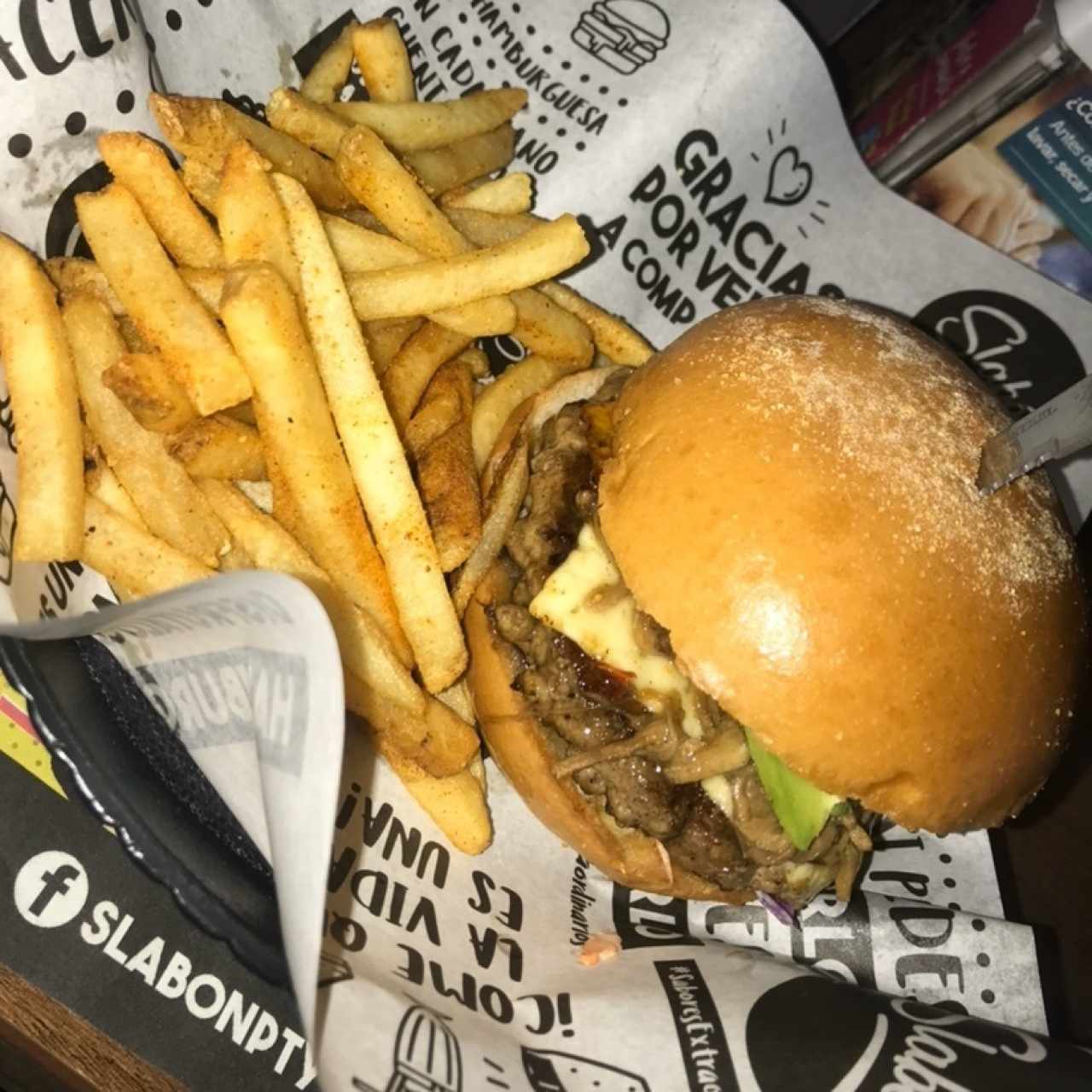 Burgers Clásicas - Mushroom Swiss