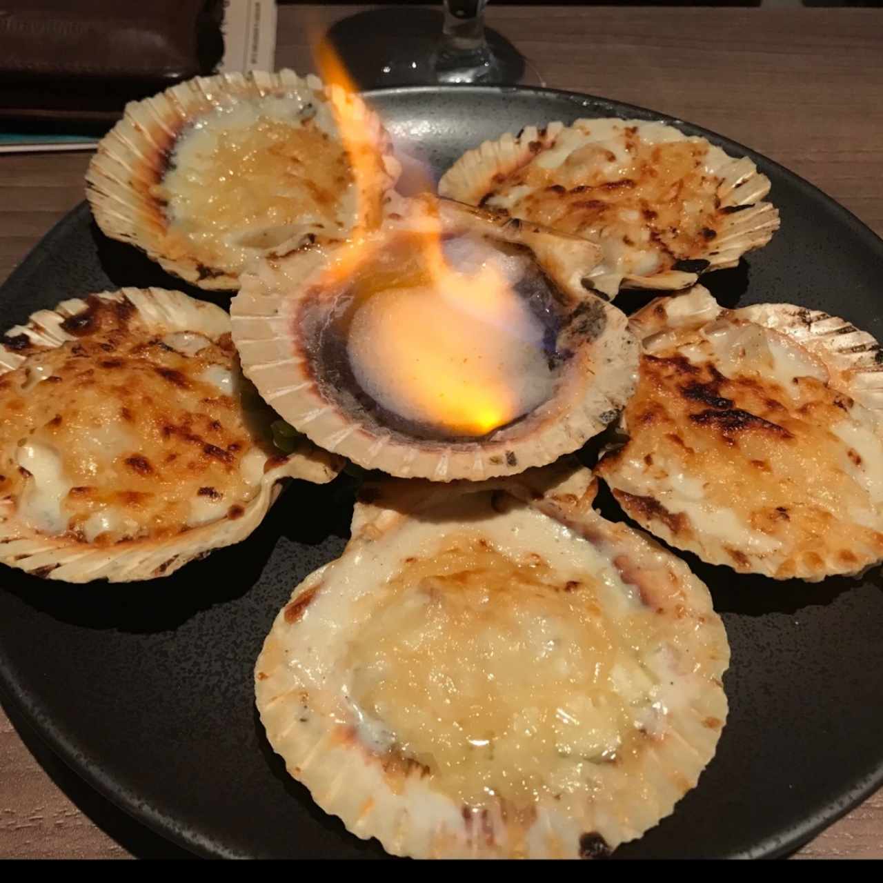 Conchitas a la Parmersana