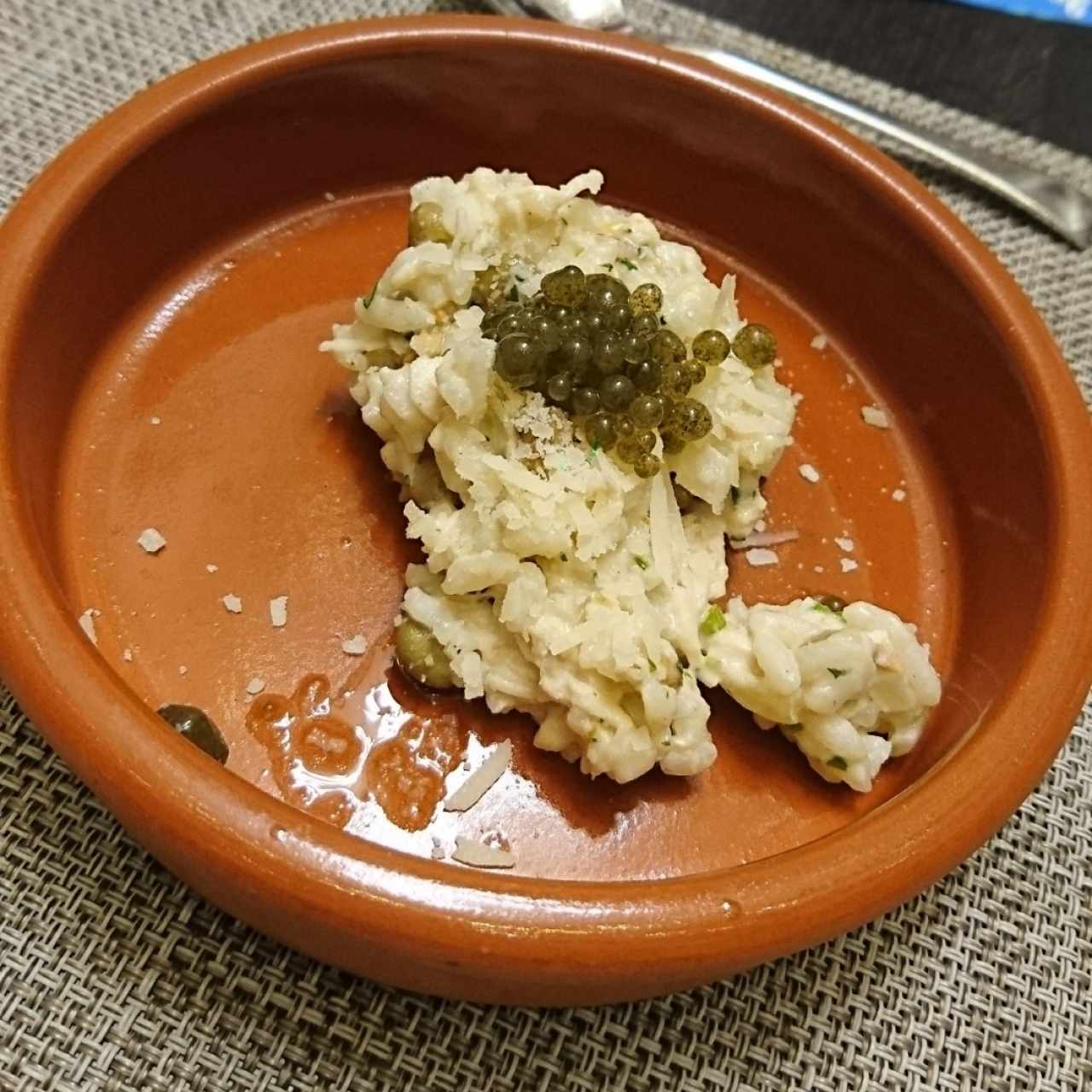 Risotto de pollo con coco y guandu