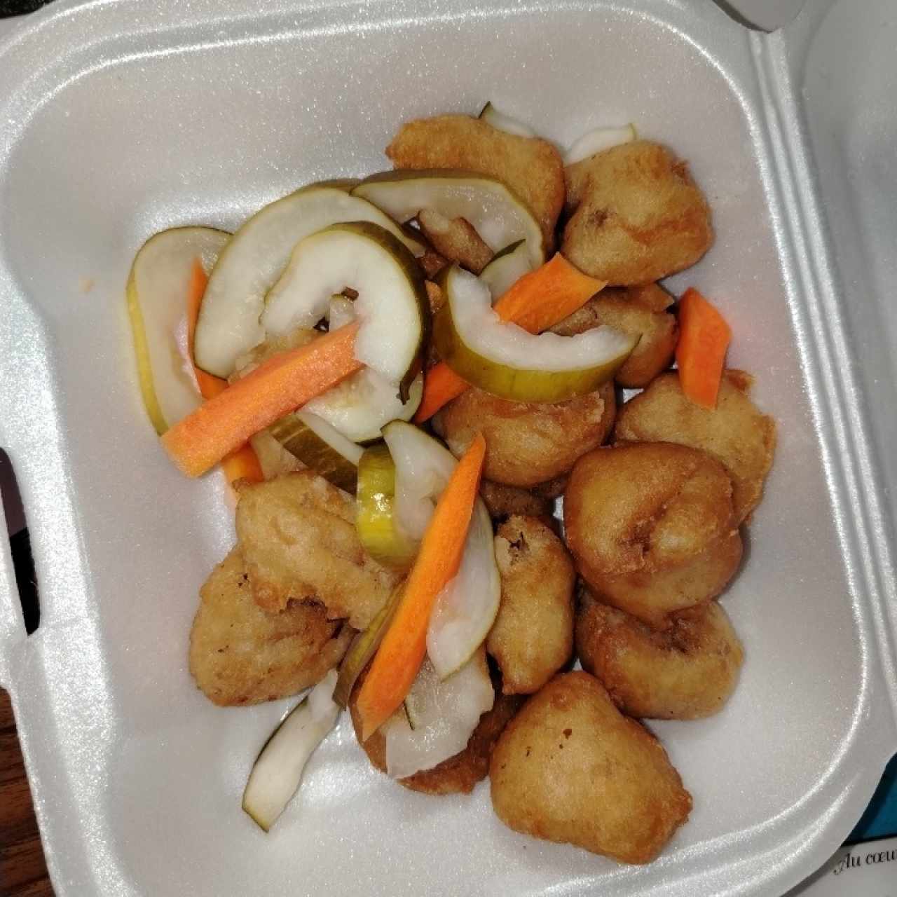 Puerco agridulce con salsa aparte 