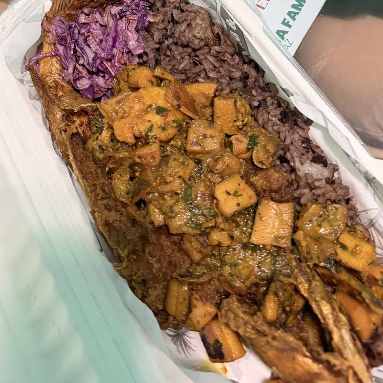 Platos Fuertes - PESCADO ENTERO