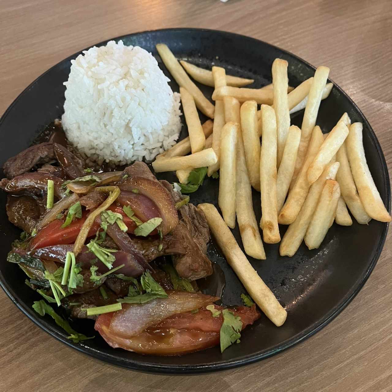 Principales - Lomo Saltado