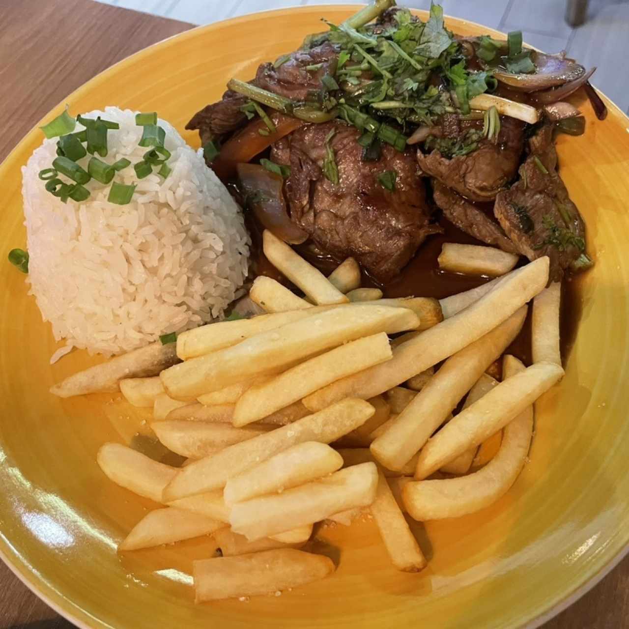 Principales - Lomo Saltado