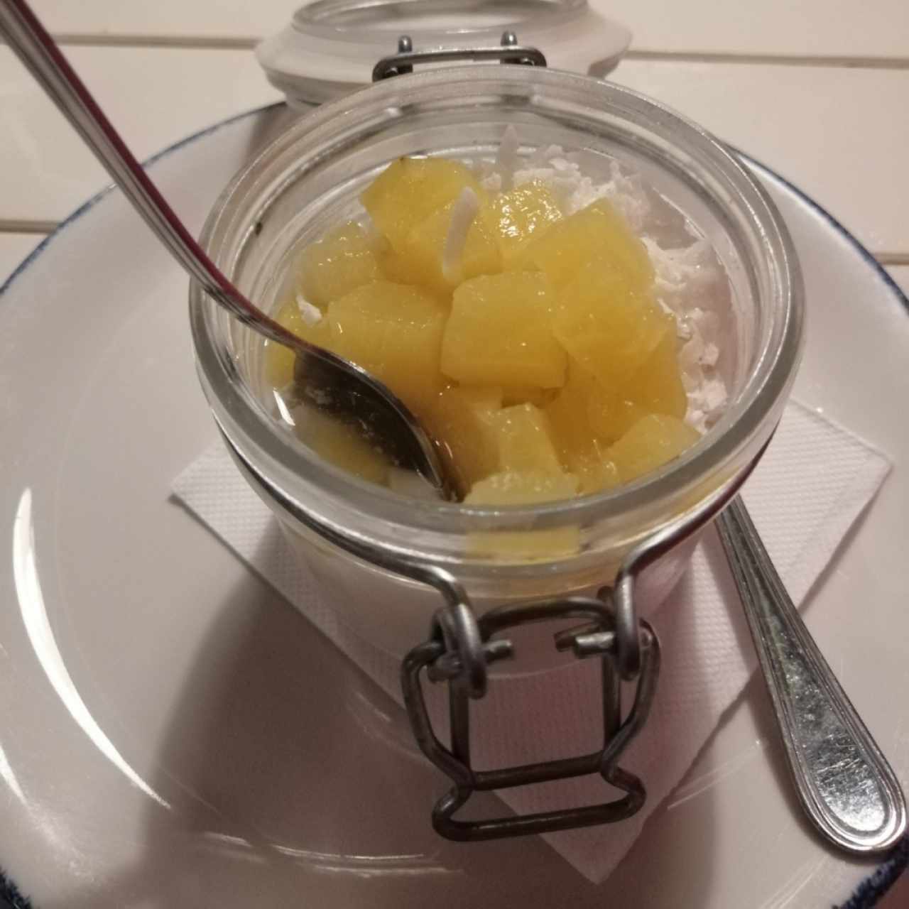 Panacota de piña colada