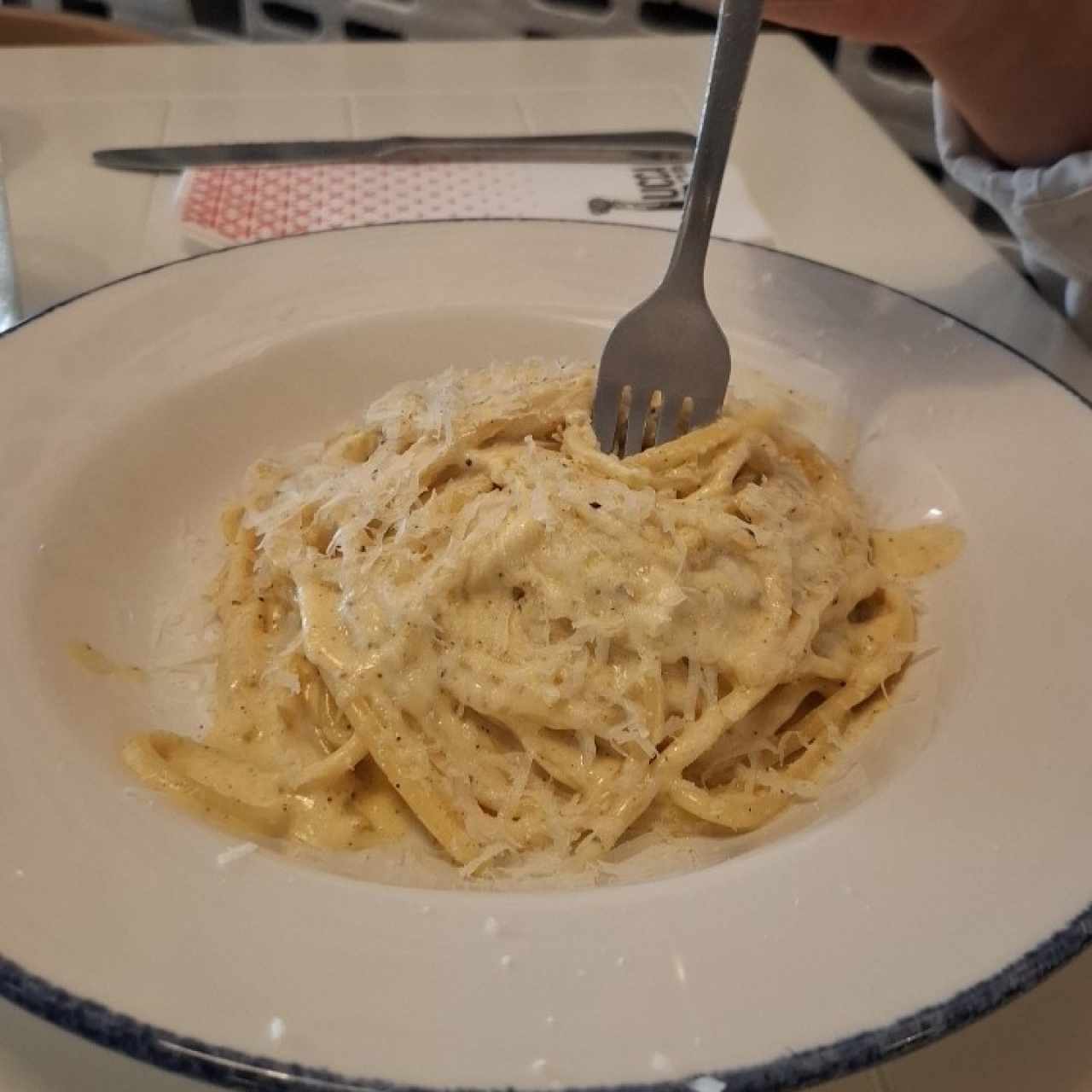 Bucatini Cacio E Pepe