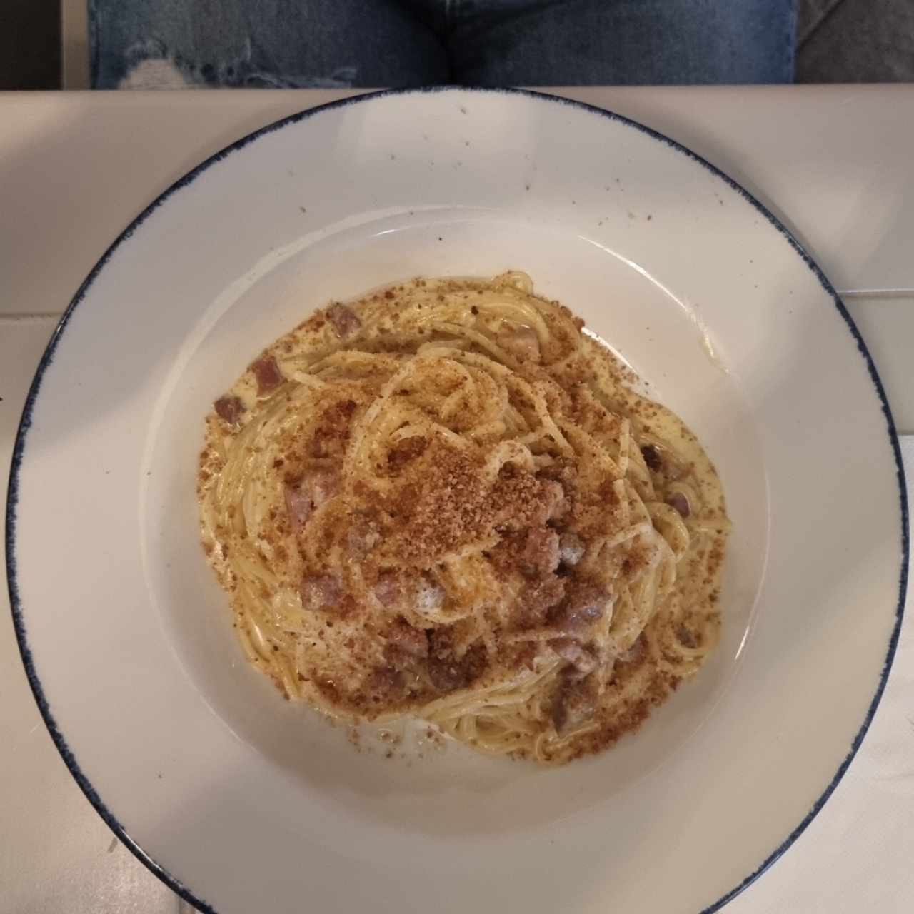 Spaghetti Alfredo e Prosciutto