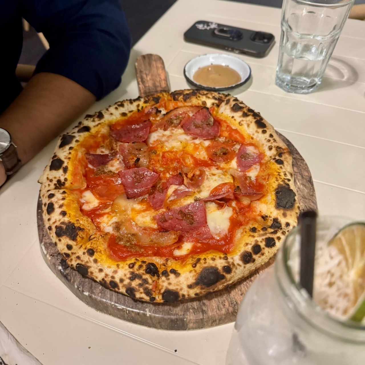 Pizzas Tradicionales - Pizza Carnivor