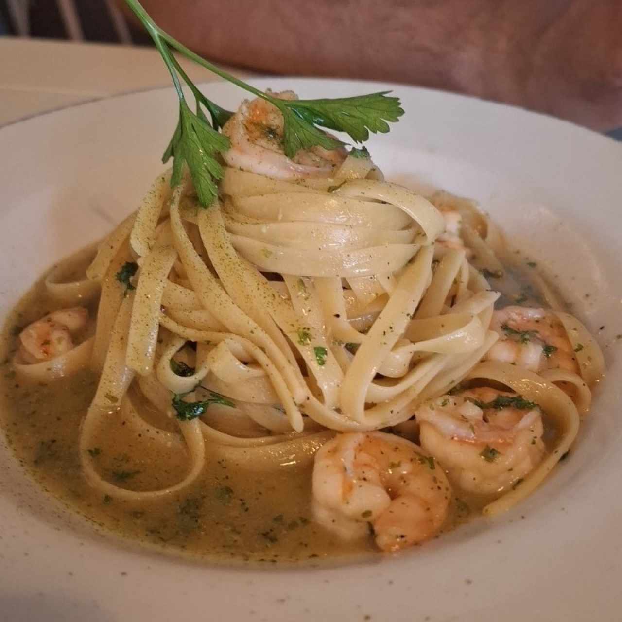 Fetuccini Aglio, Olio E Gamberetti