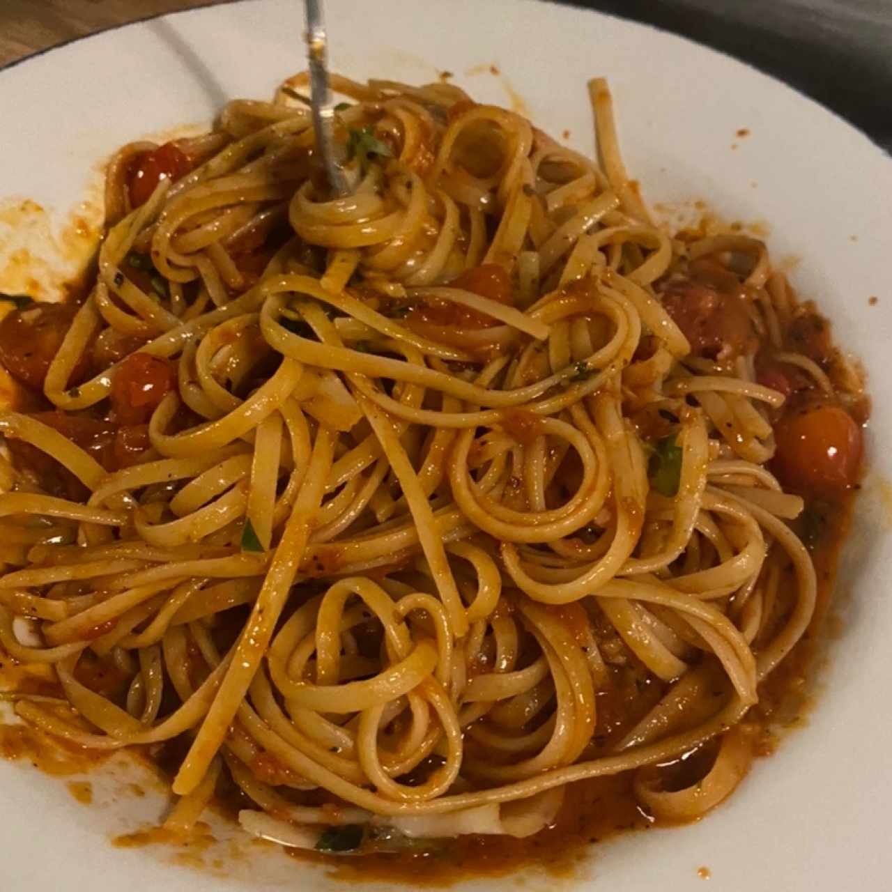 Linguini Al Filetto Di Pomodoro