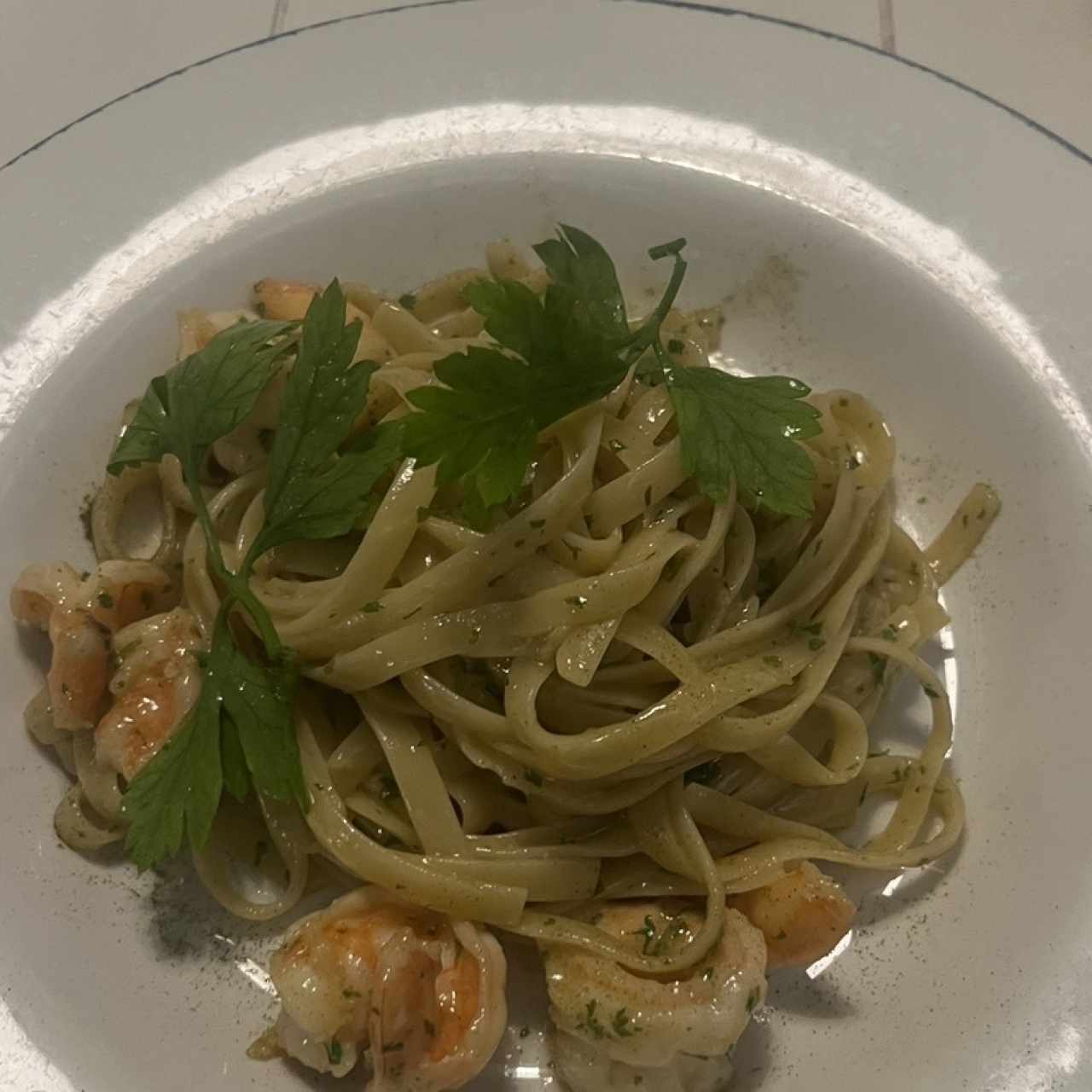 Fetuccini Aglio, Olio E Gamberetti
