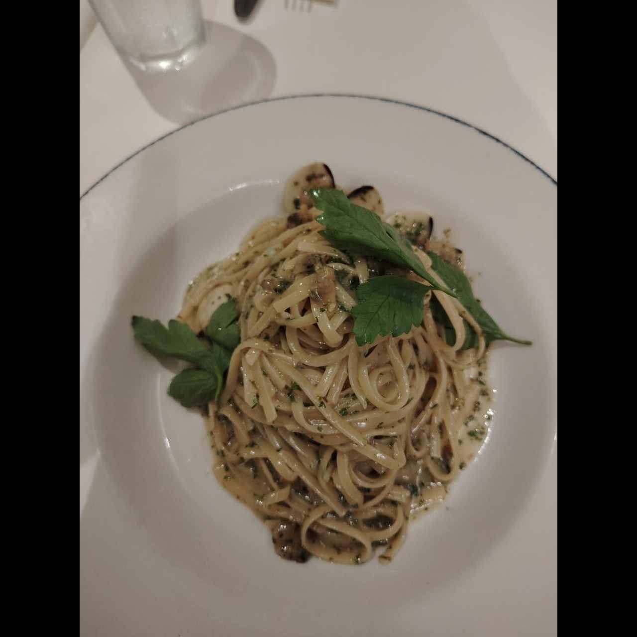 Linguini Al Filetto Di Pomodoro