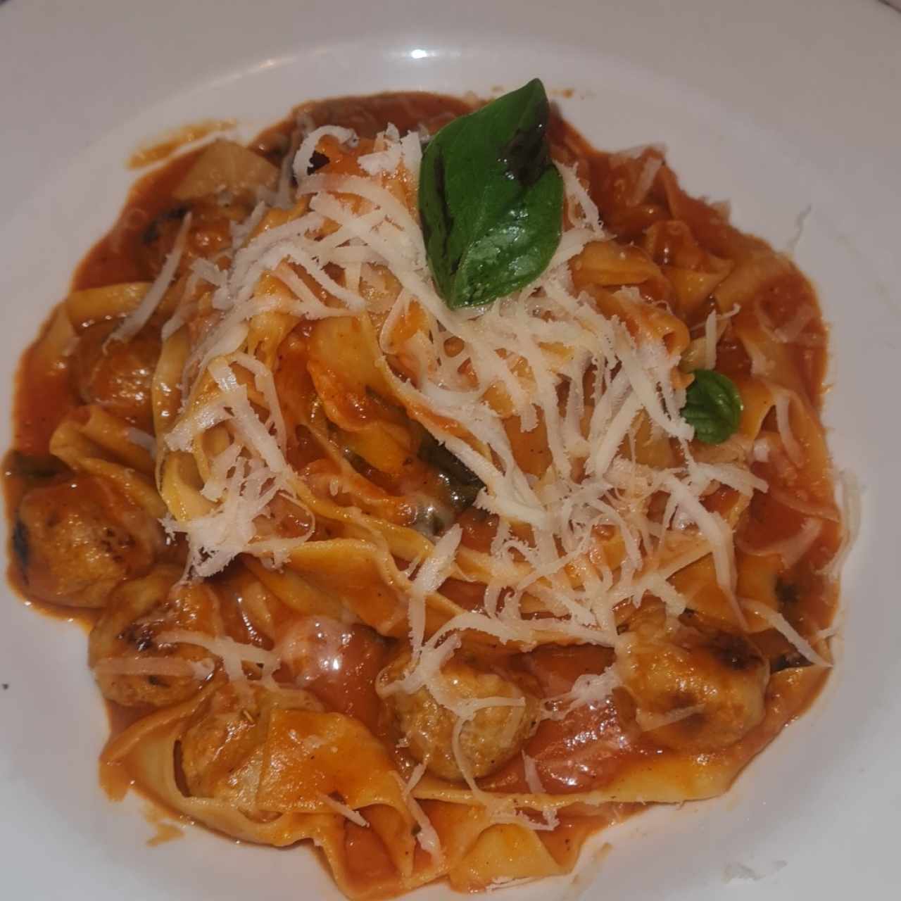 Pastas - Paccheri Alla Bolognesa