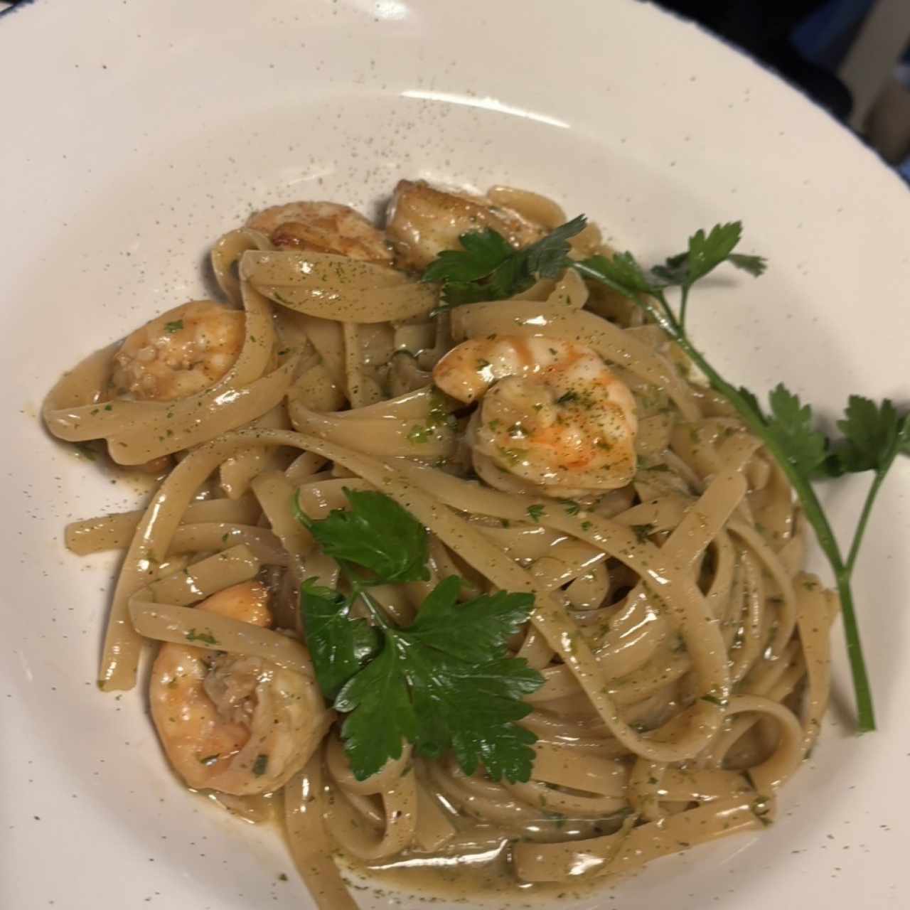 Fetuccini Aglio, Olio E Gamberetti