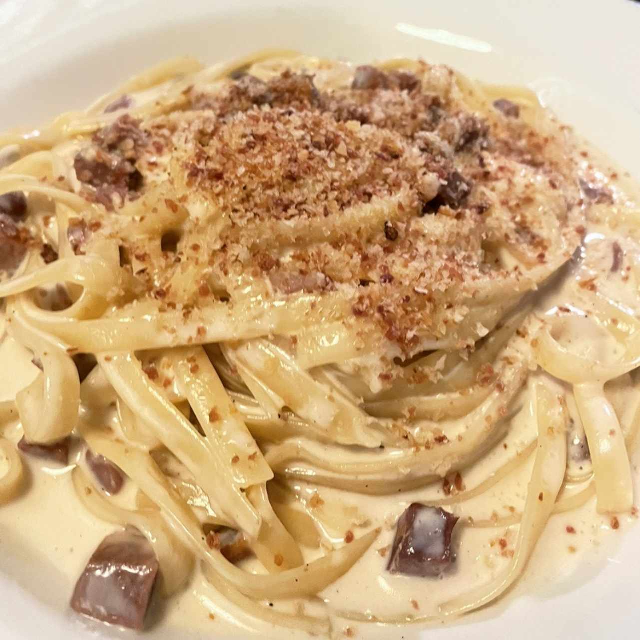 Spaghetti Alfredo e Prosciutto