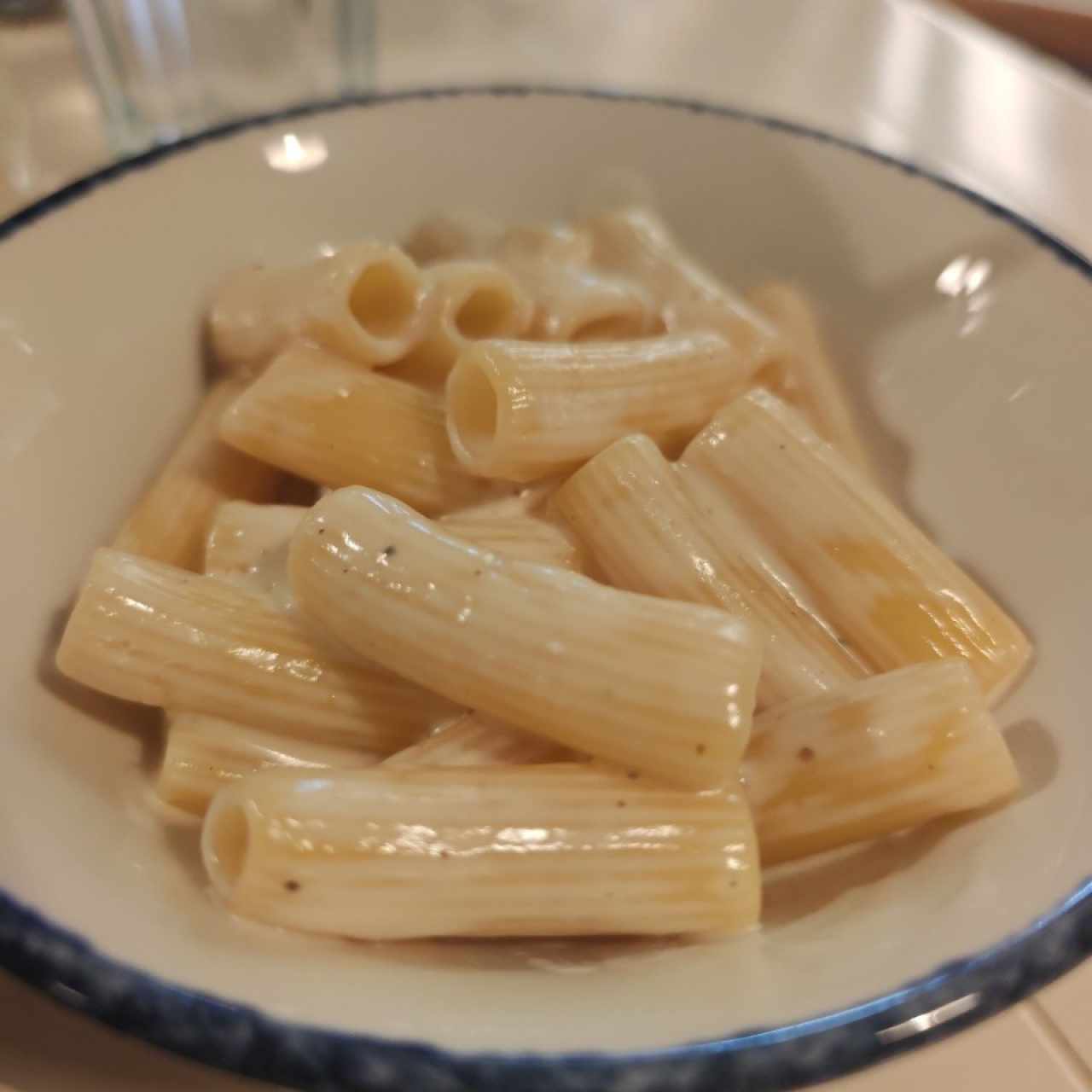Rigatoni Ni Carbonara Ni Alfredo