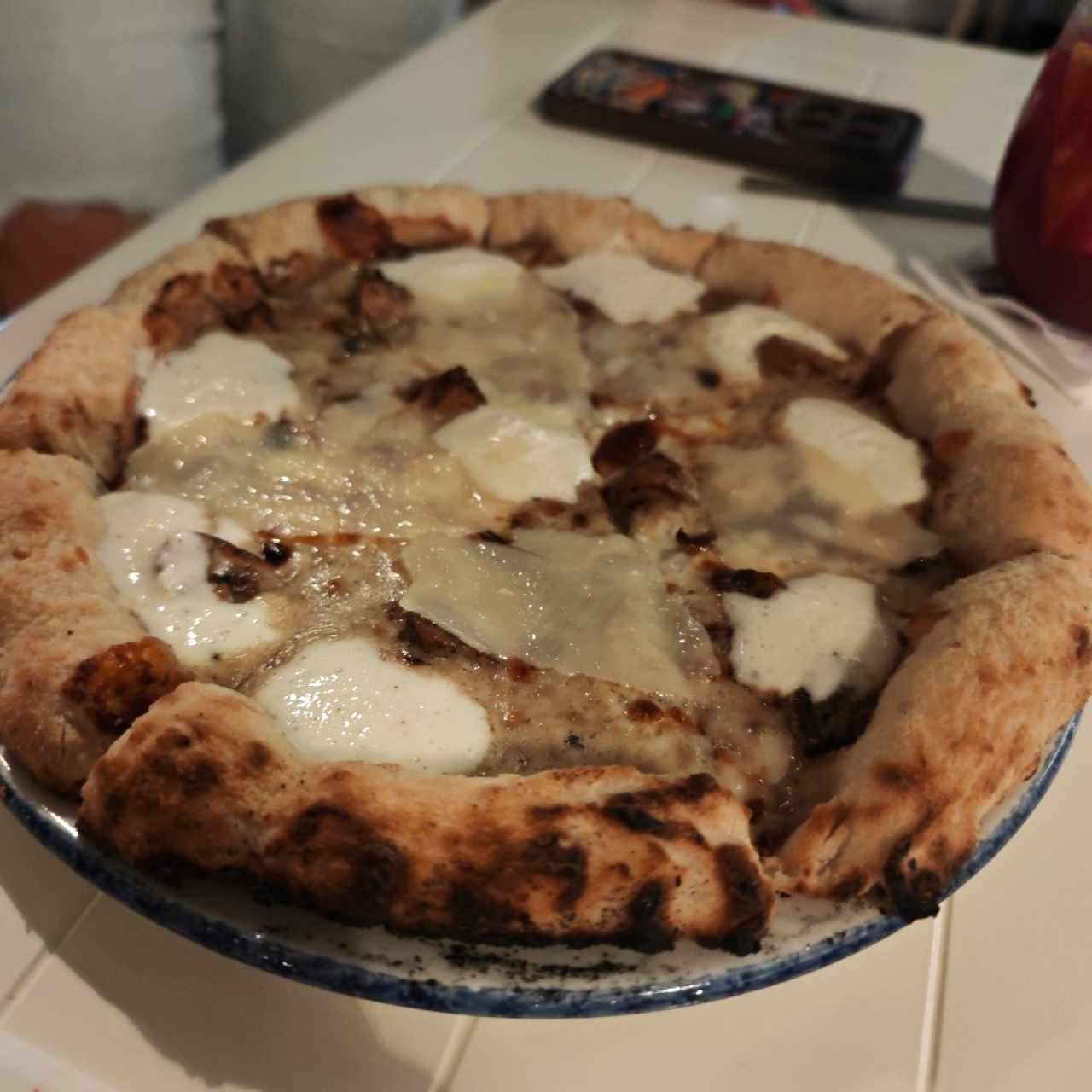 Pizzas Tradicionales - Pizza Prosciutto Funghi