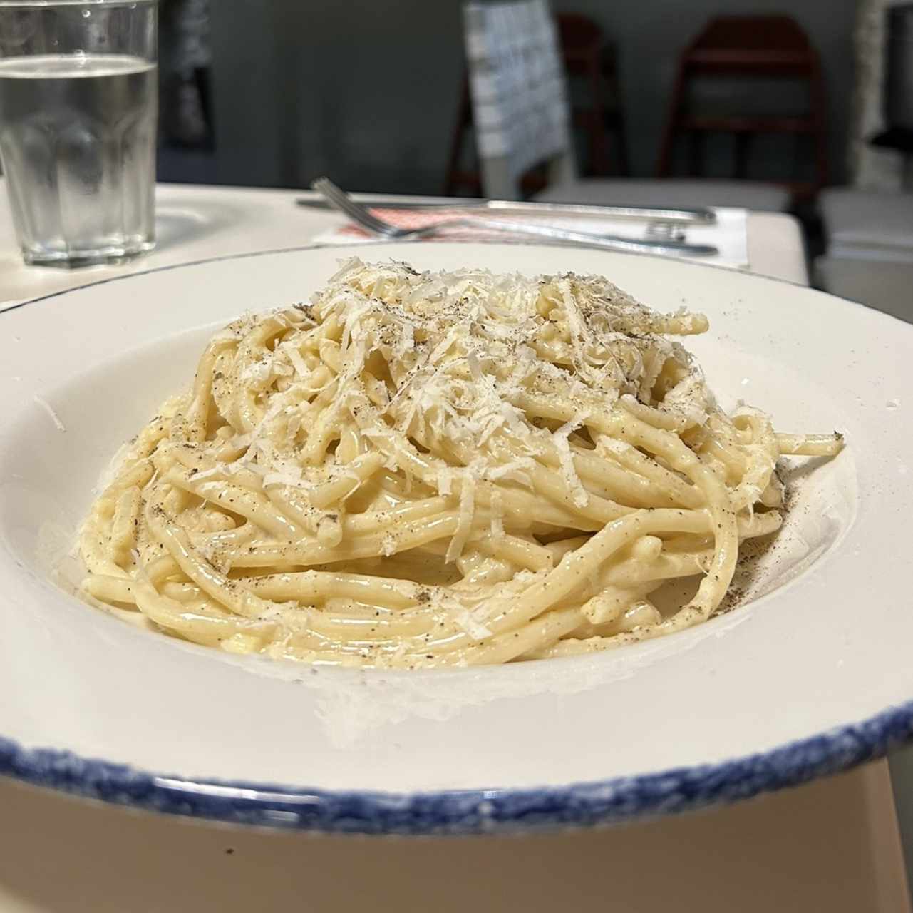 Bucatini Cacio E Pepe