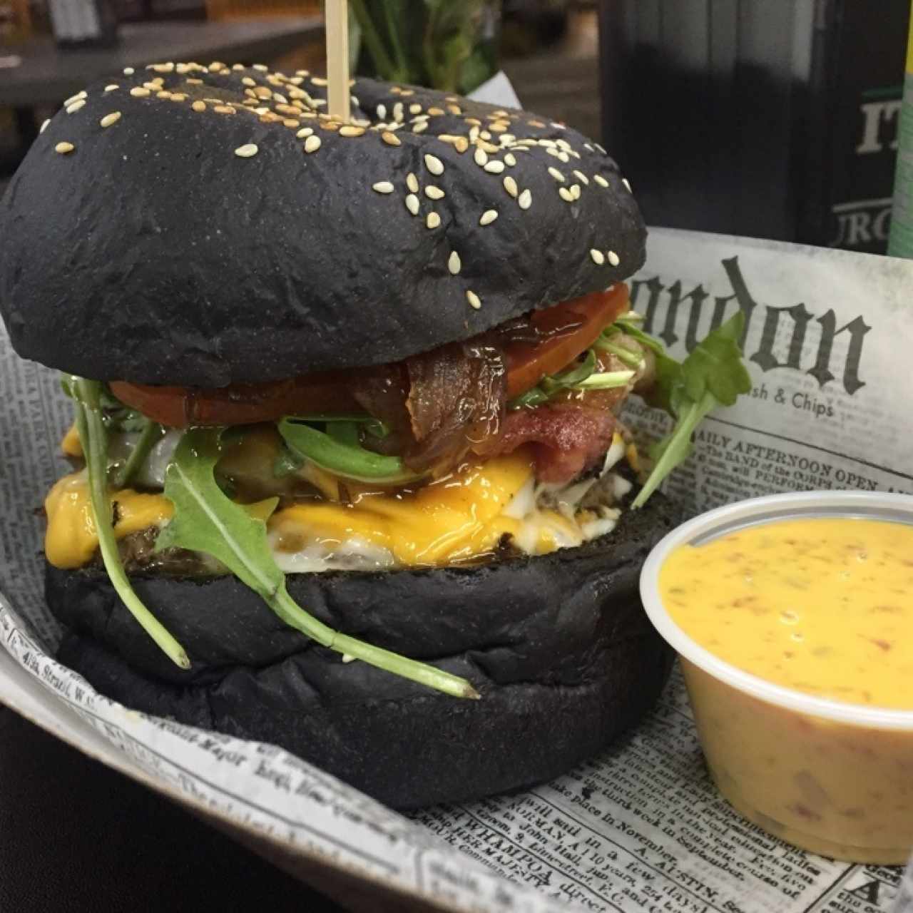 Italian Black Burger! 🤩